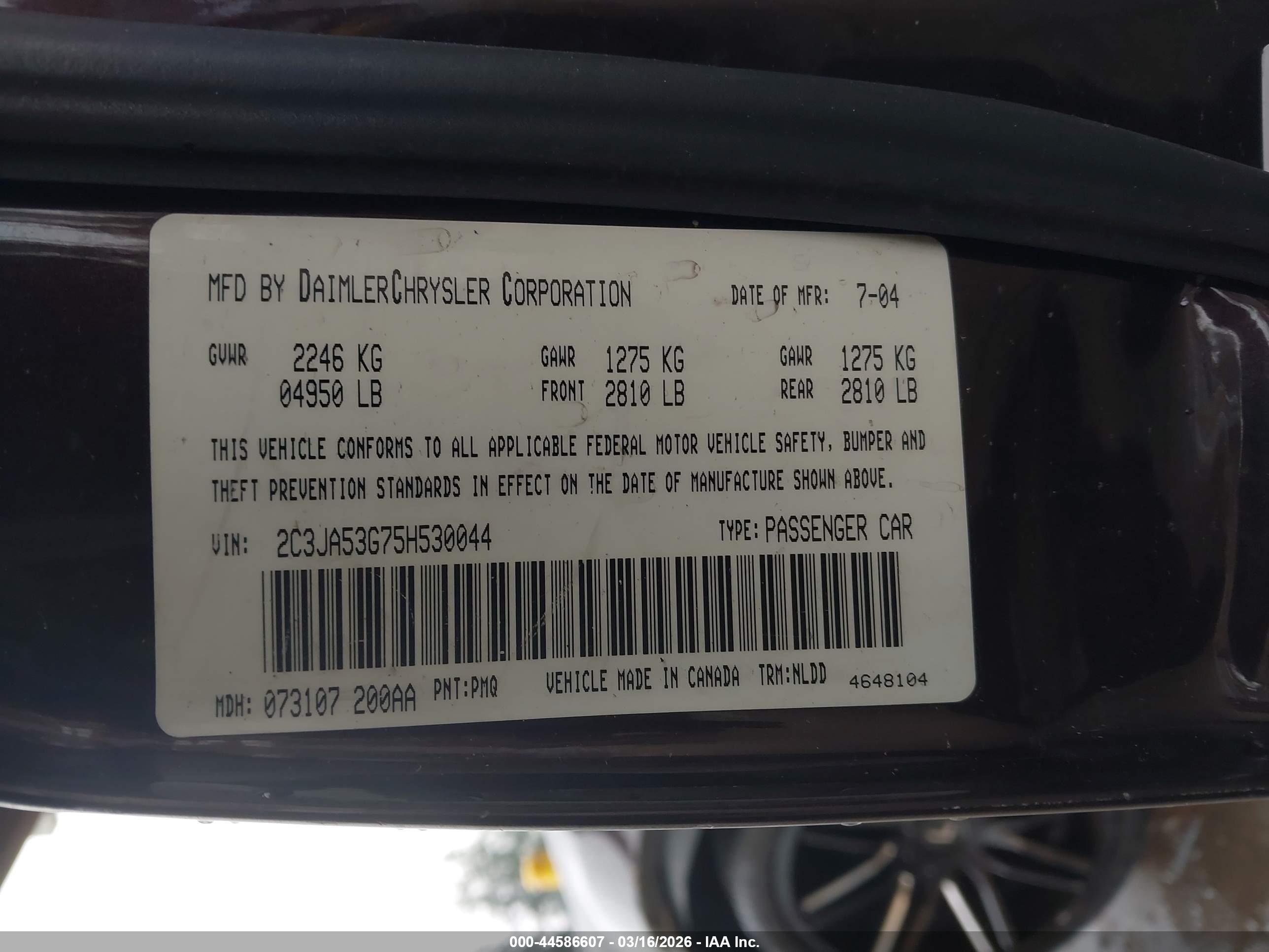CHRYSLER 300 image 9