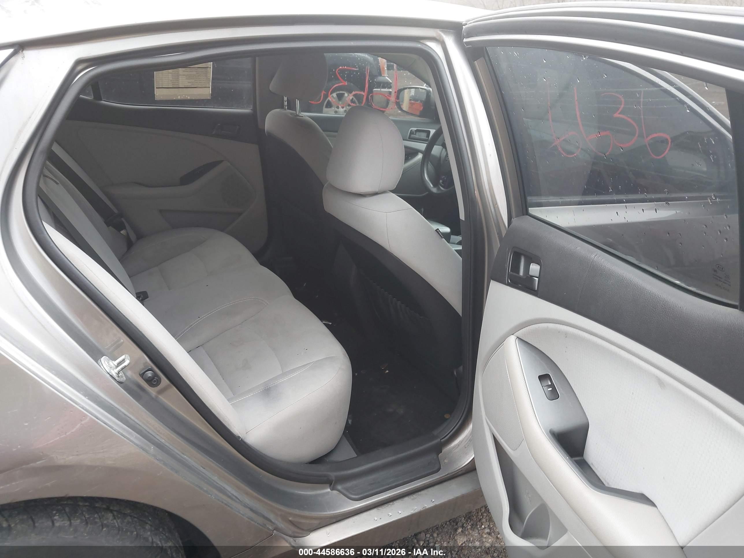 KIA OPTIMA image 8