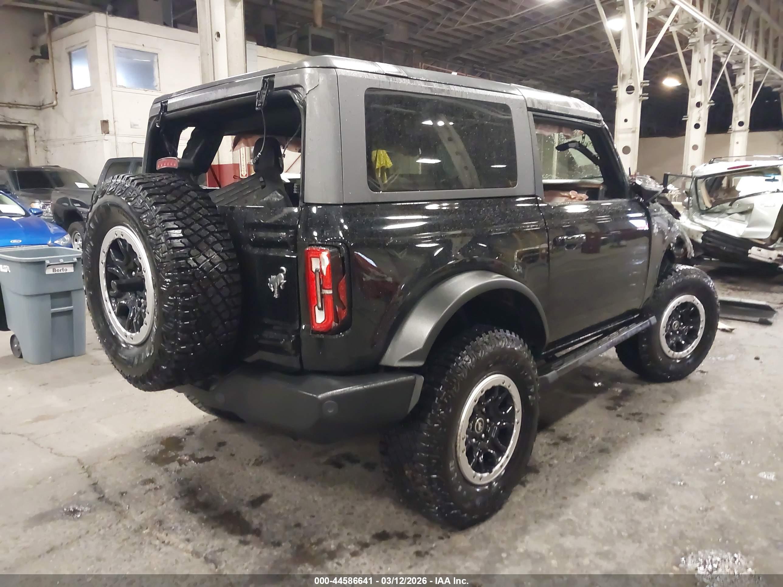 FORD BRONCO image 4