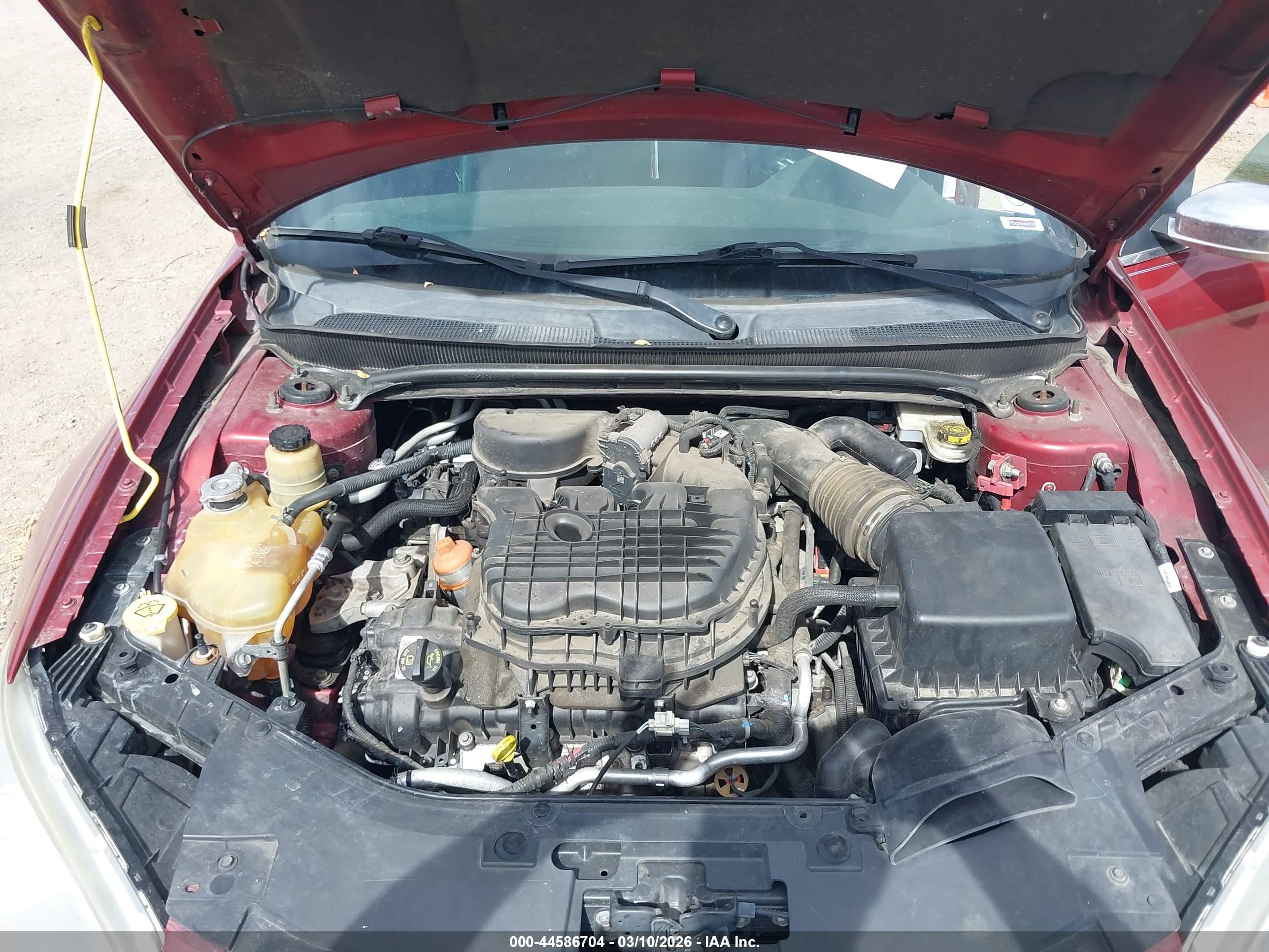 CHRYSLER 200 image 10