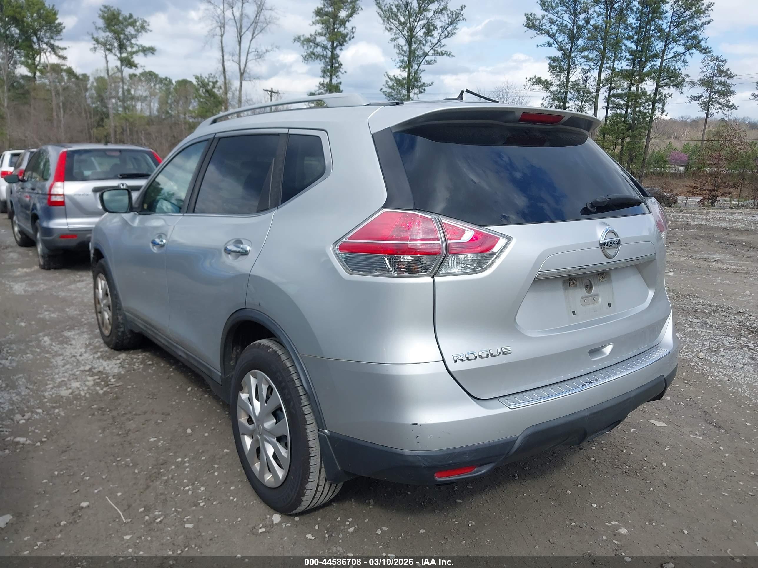NISSAN ROGUE image 3