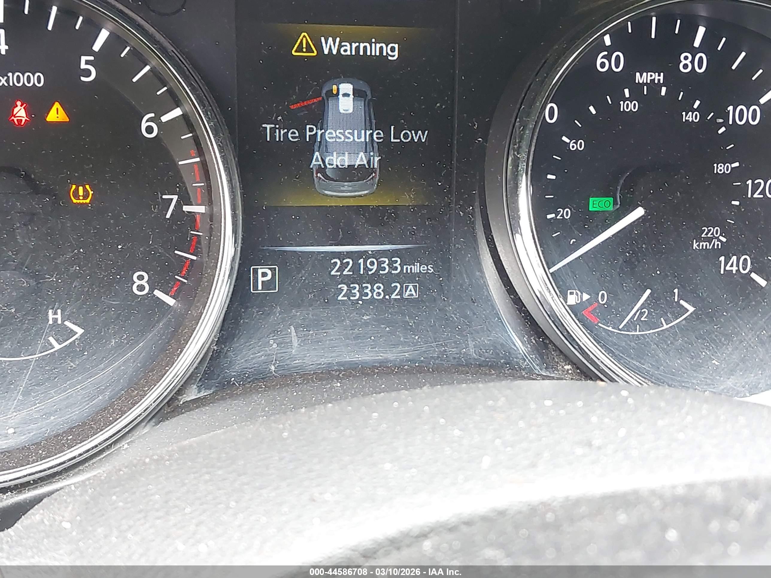NISSAN ROGUE image 7