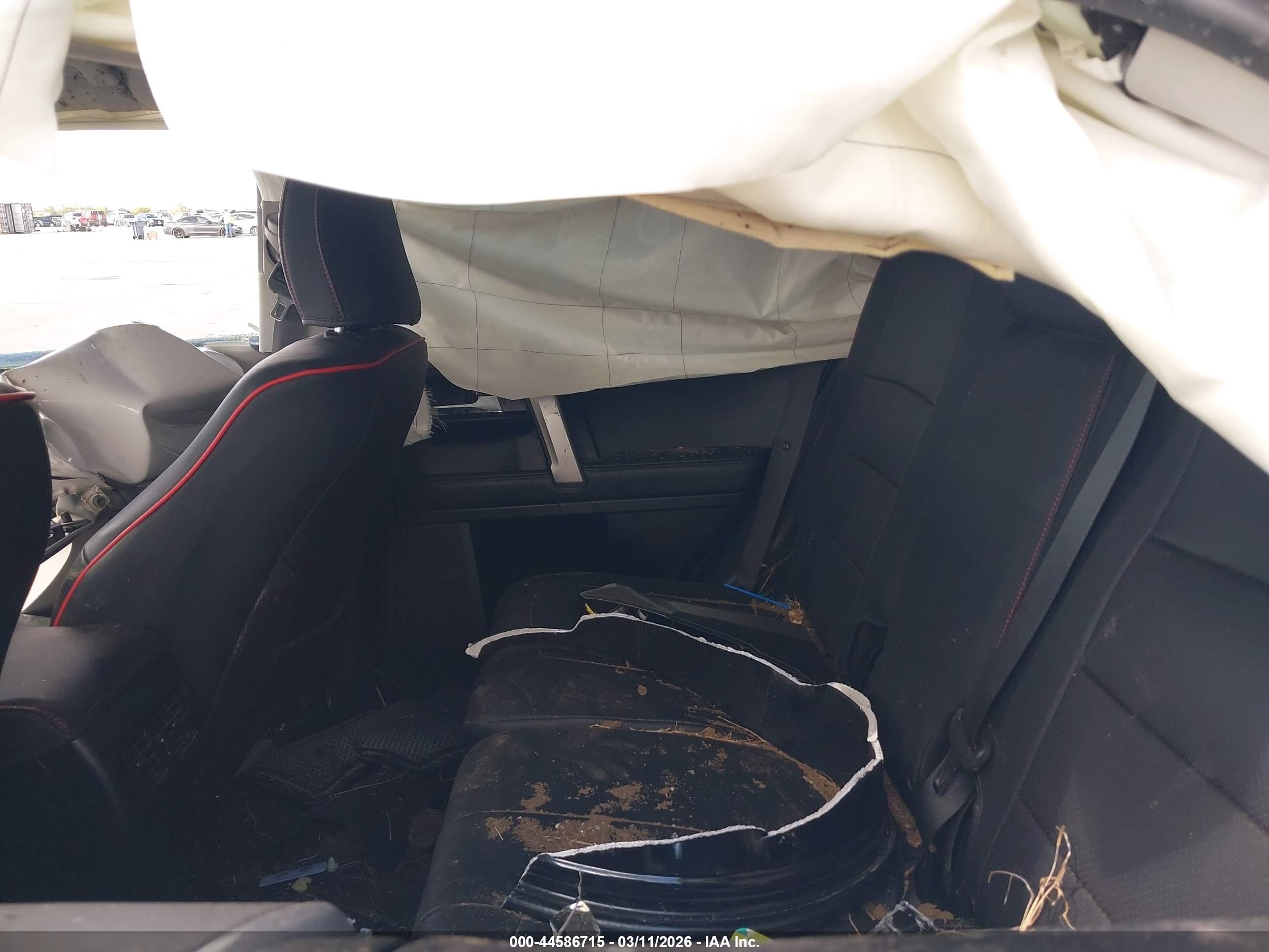 TOYOTA 4RUNNER image 8