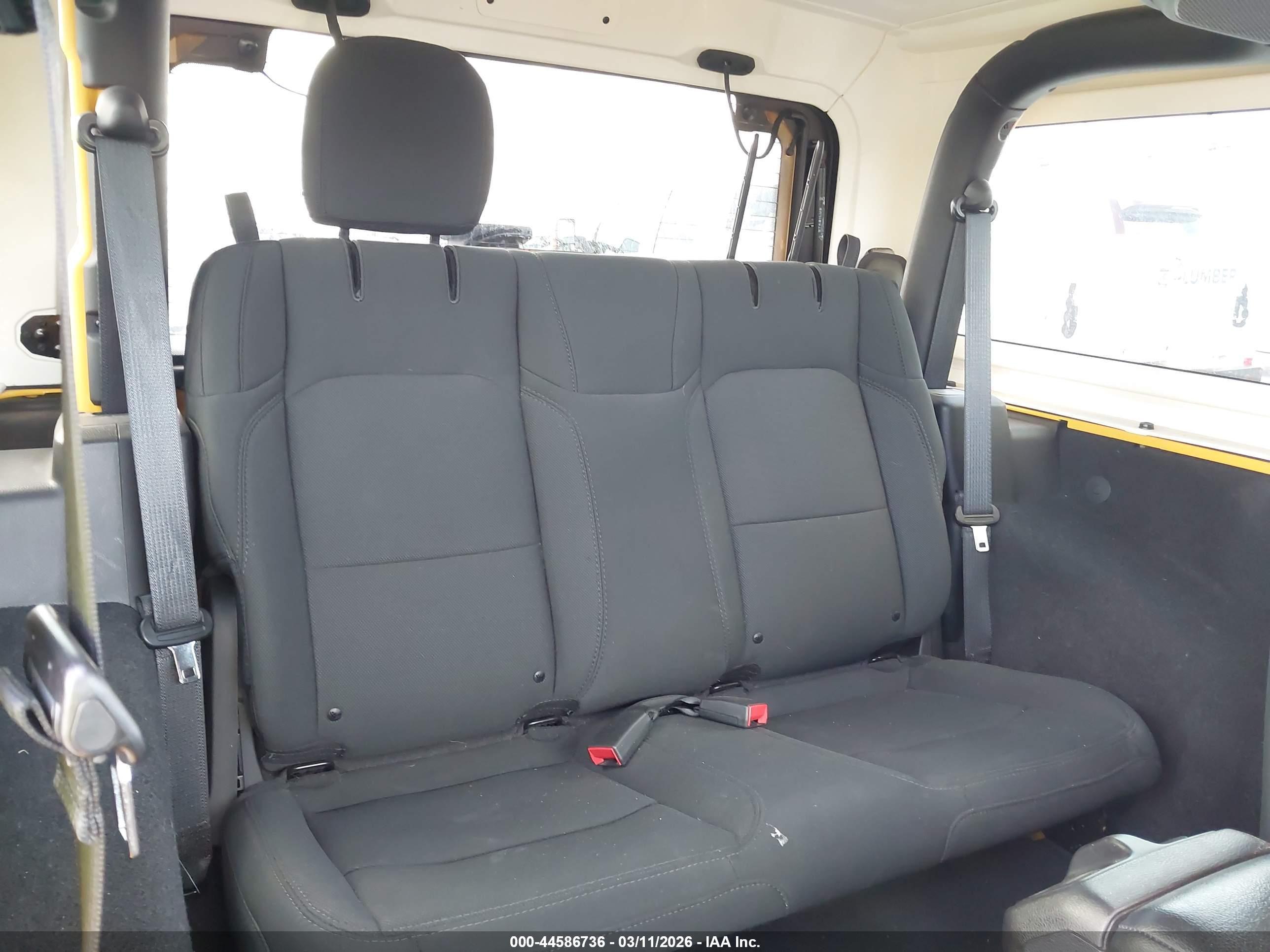JEEP WRANGLER image 8