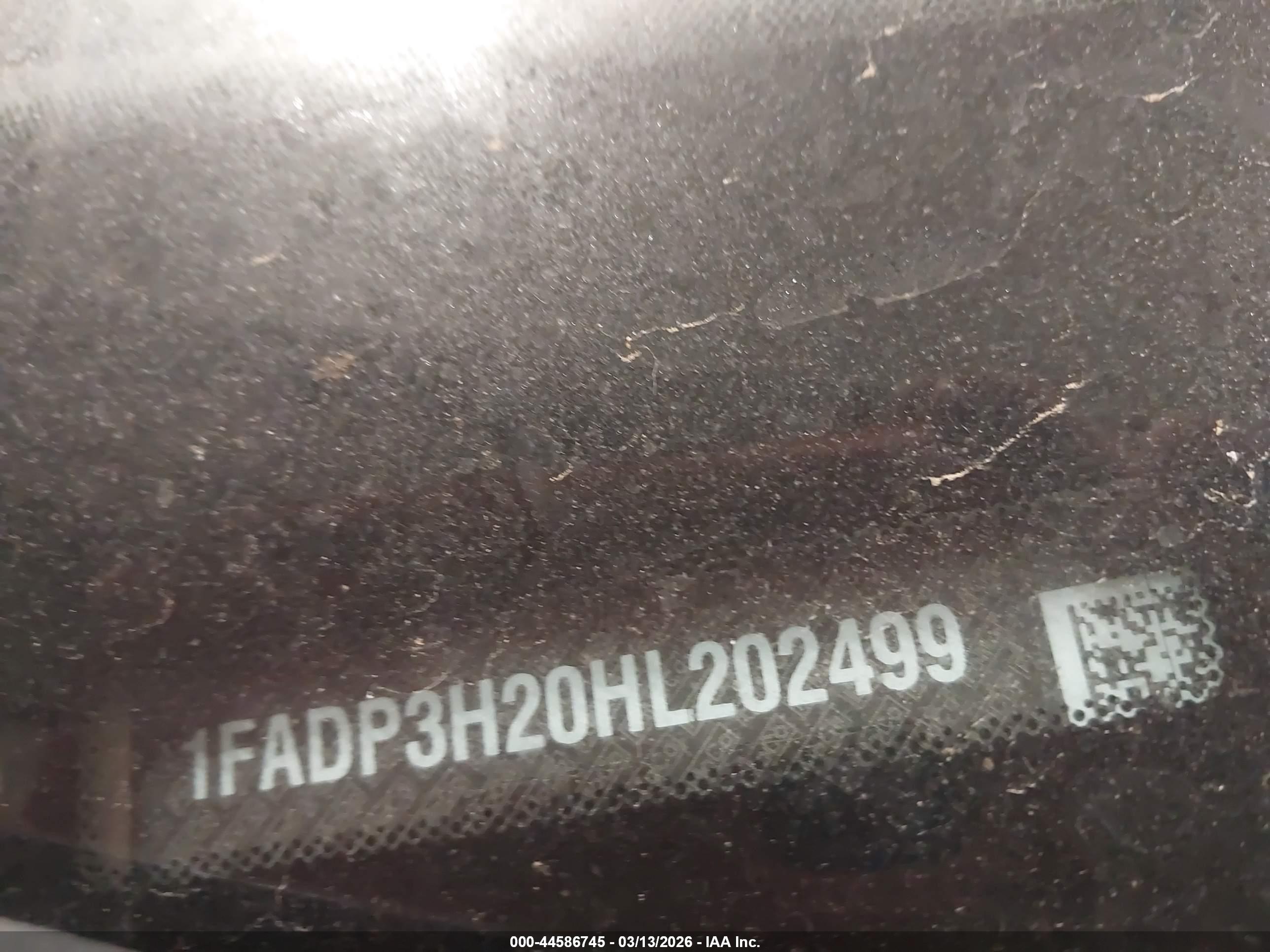 FORD FOCUS image 9