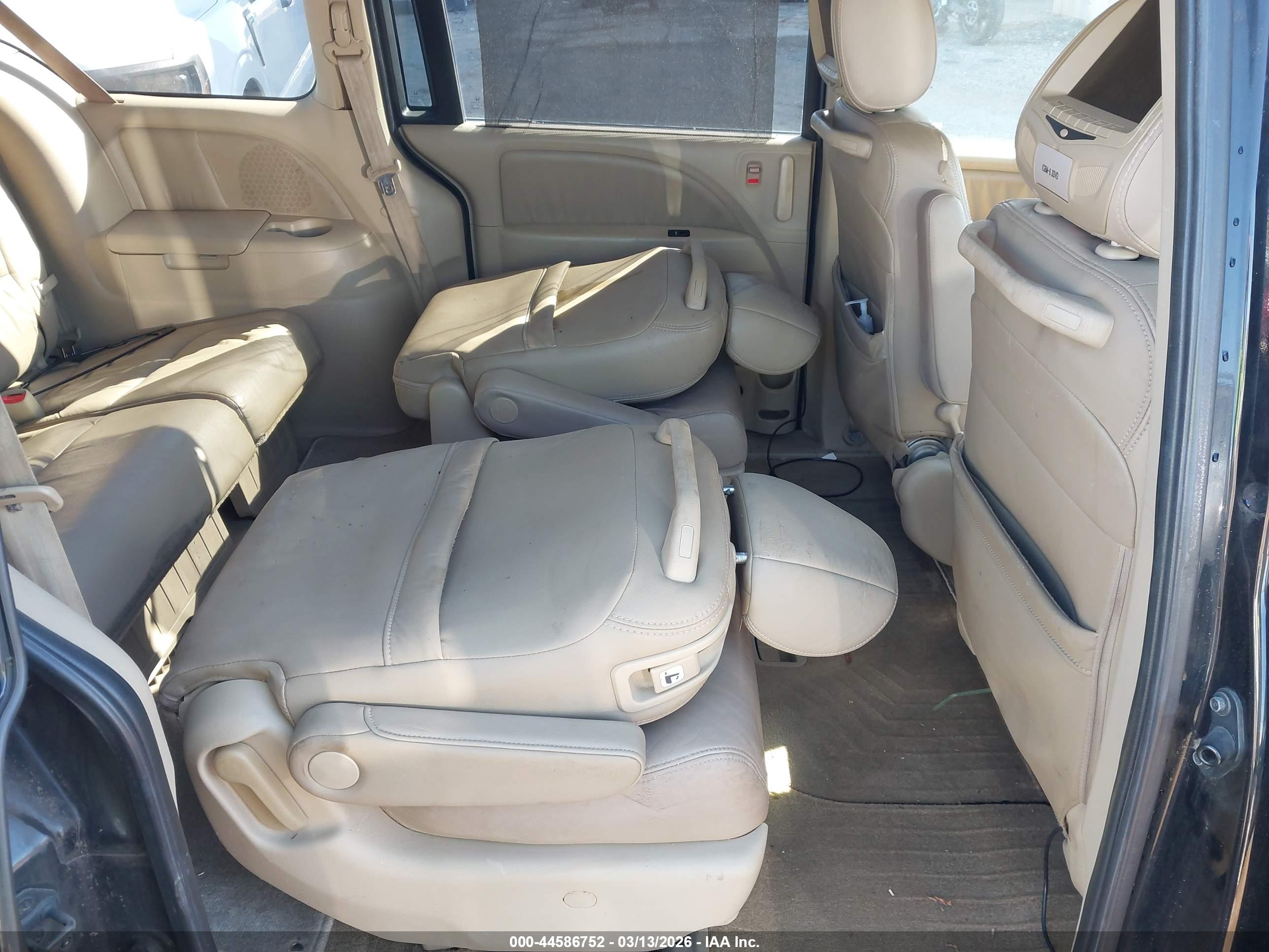 HONDA ODYSSEY image 8
