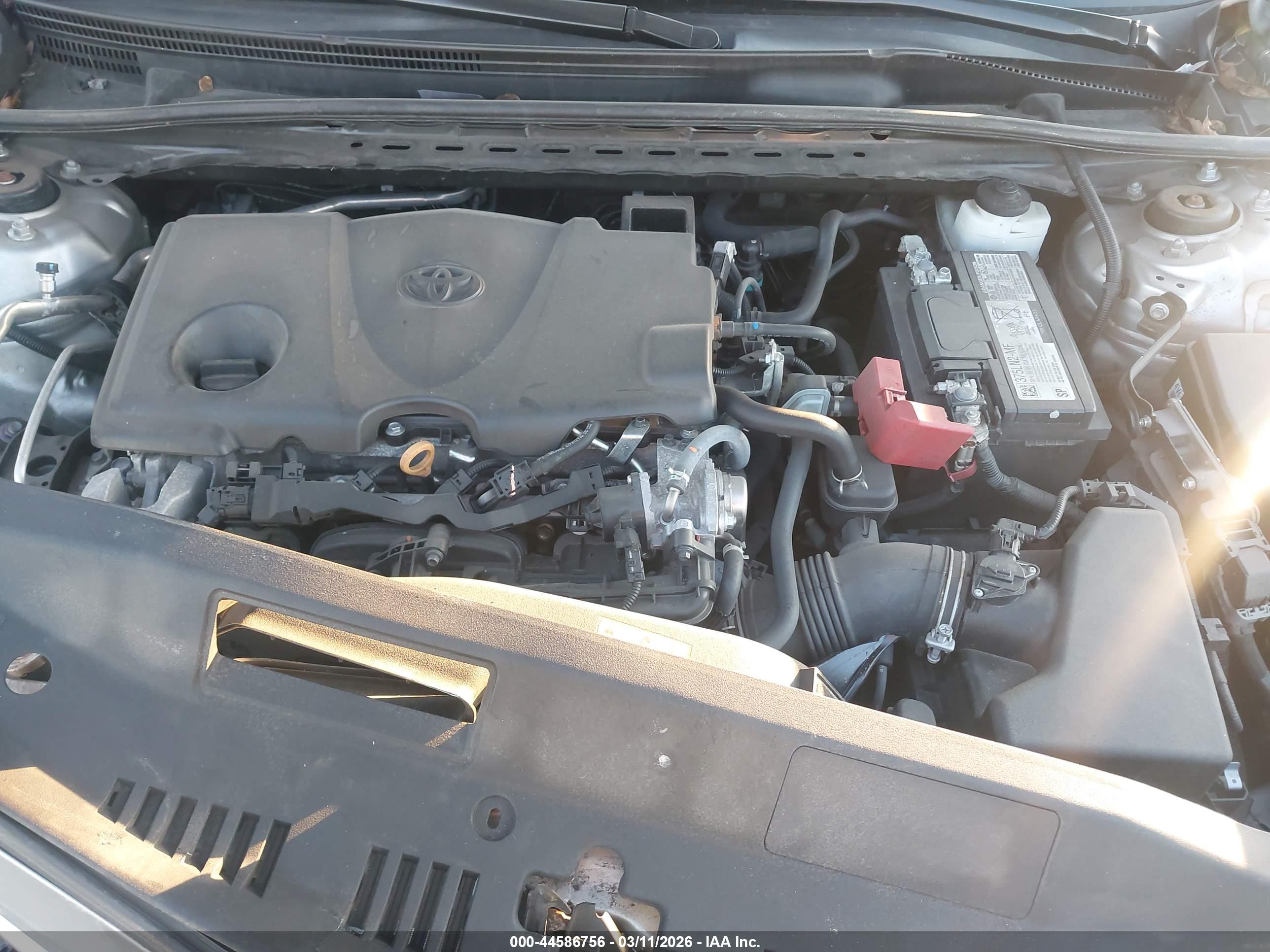TOYOTA CAMRY image 10