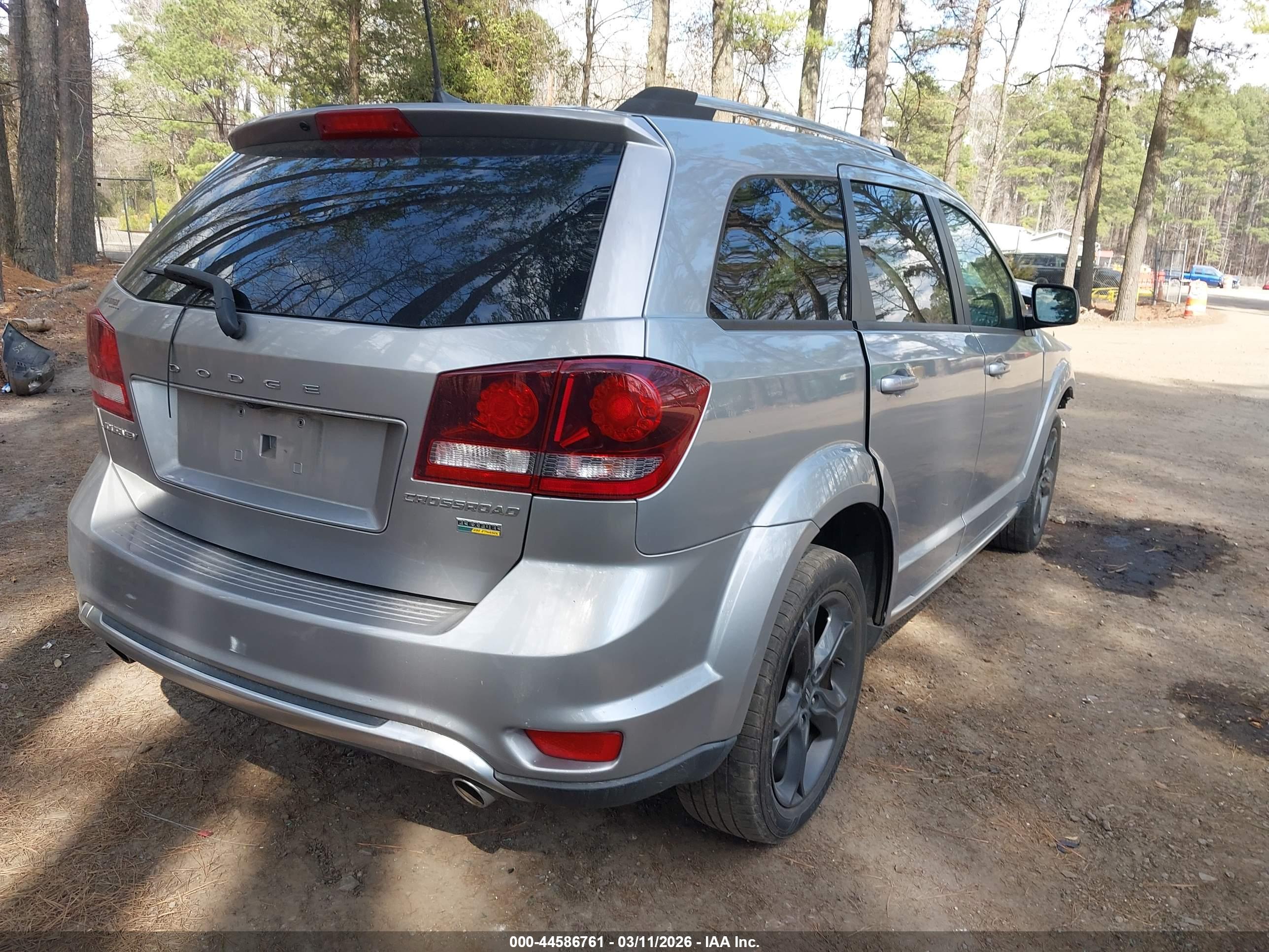 DODGE JOURNEY image 4