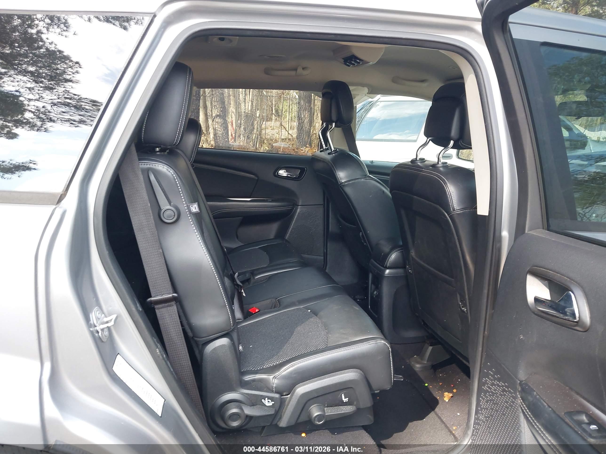 DODGE JOURNEY image 8
