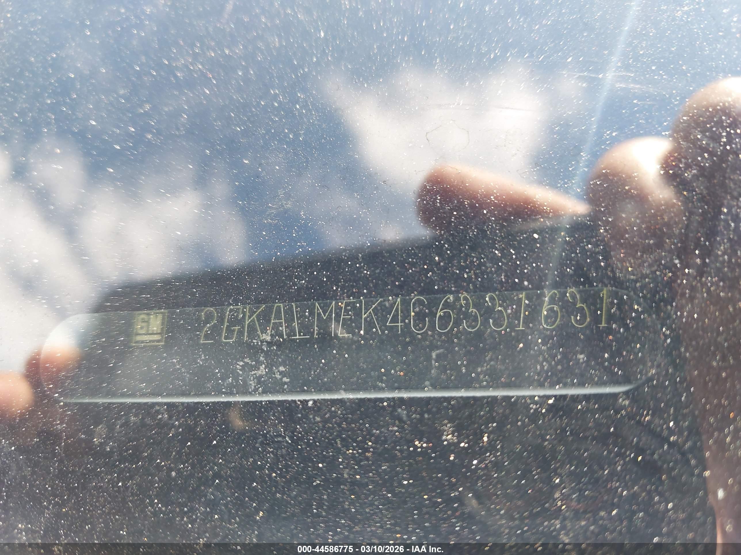 GMC TERRAIN image 9