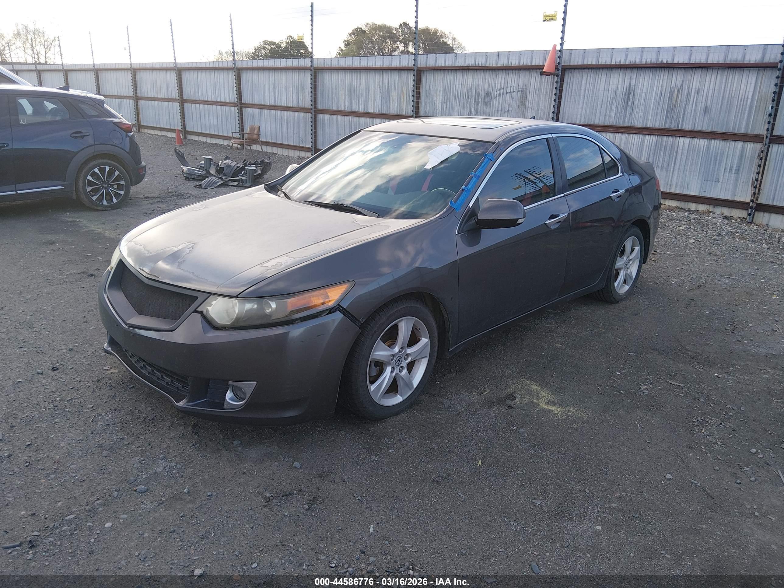 ACURA TSX image 2