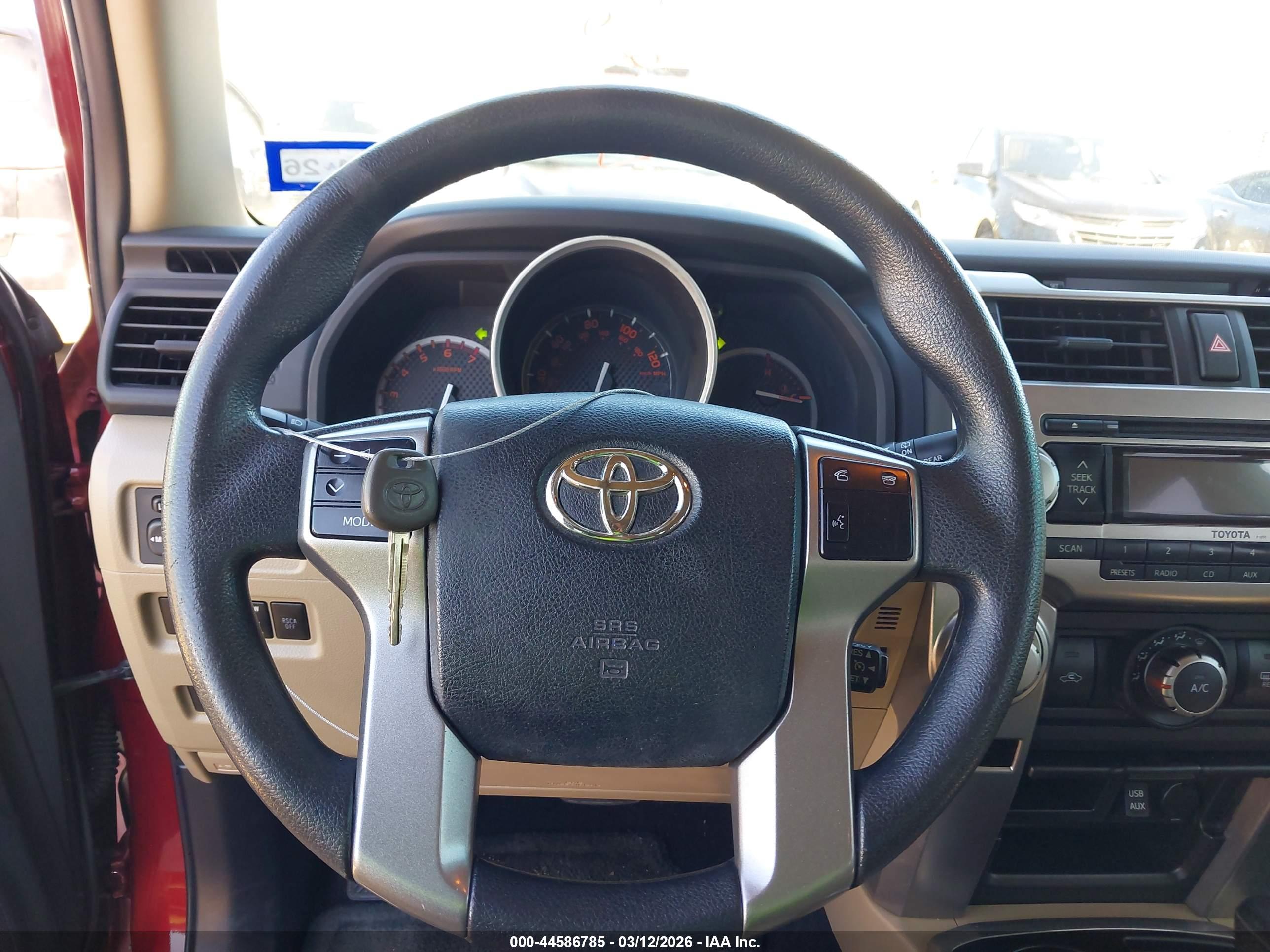 TOYOTA 4RUNNER image 11