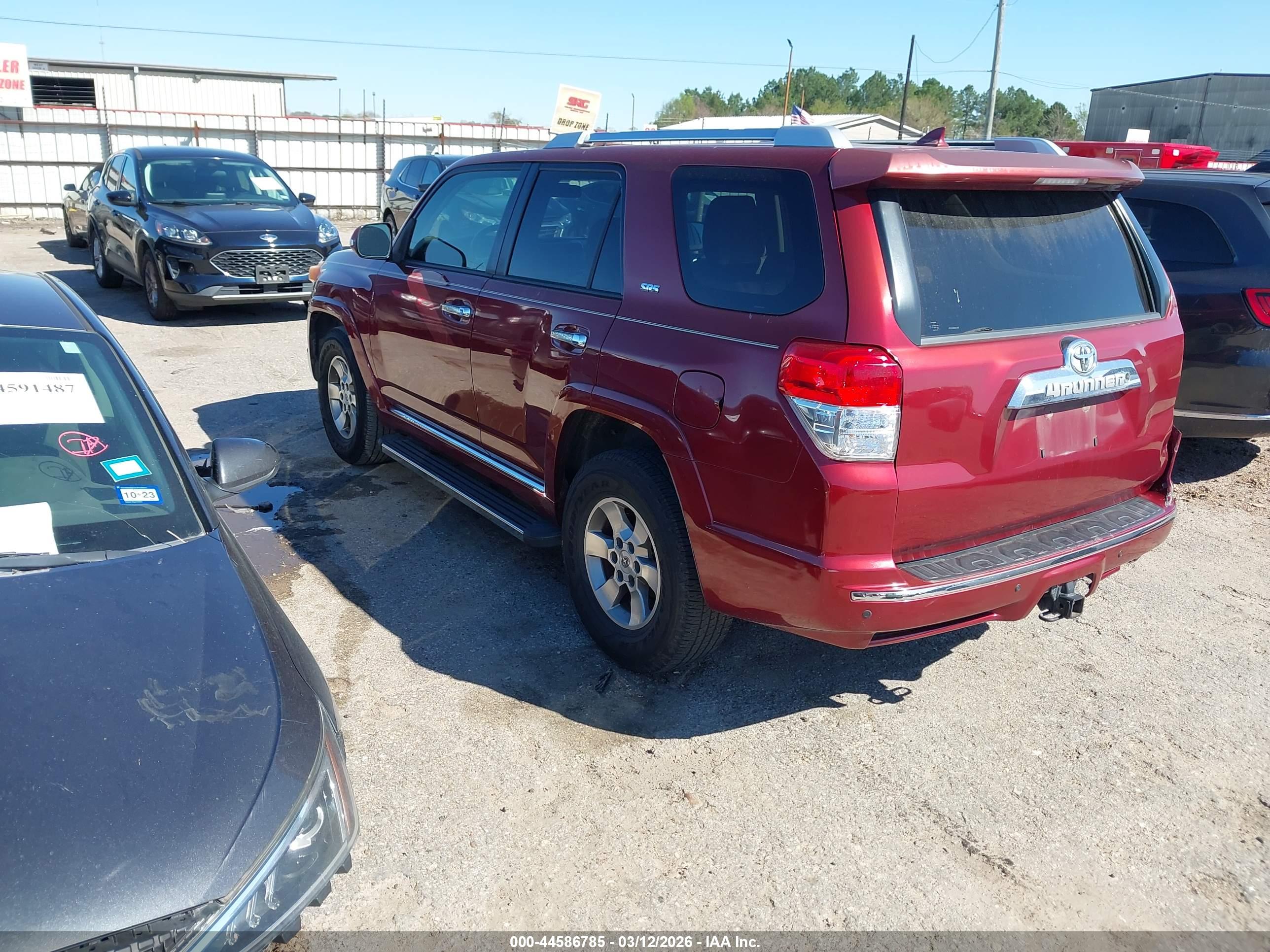 TOYOTA 4RUNNER image 3