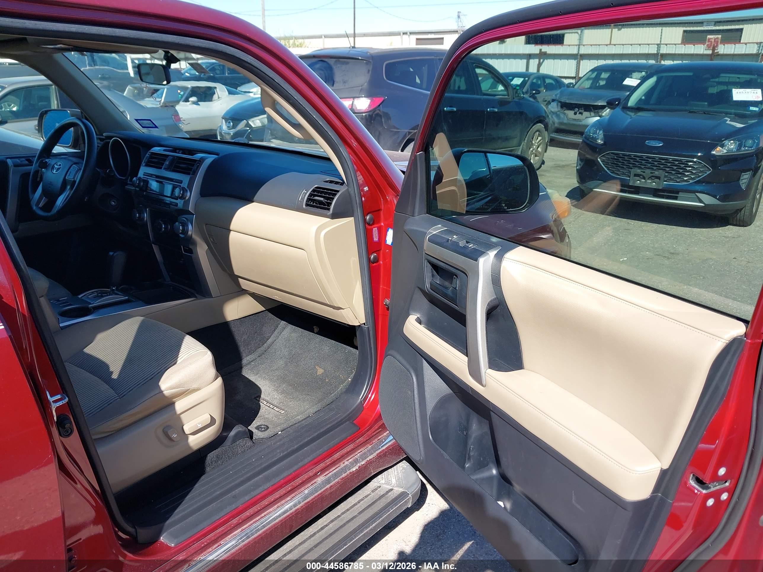 TOYOTA 4RUNNER image 5