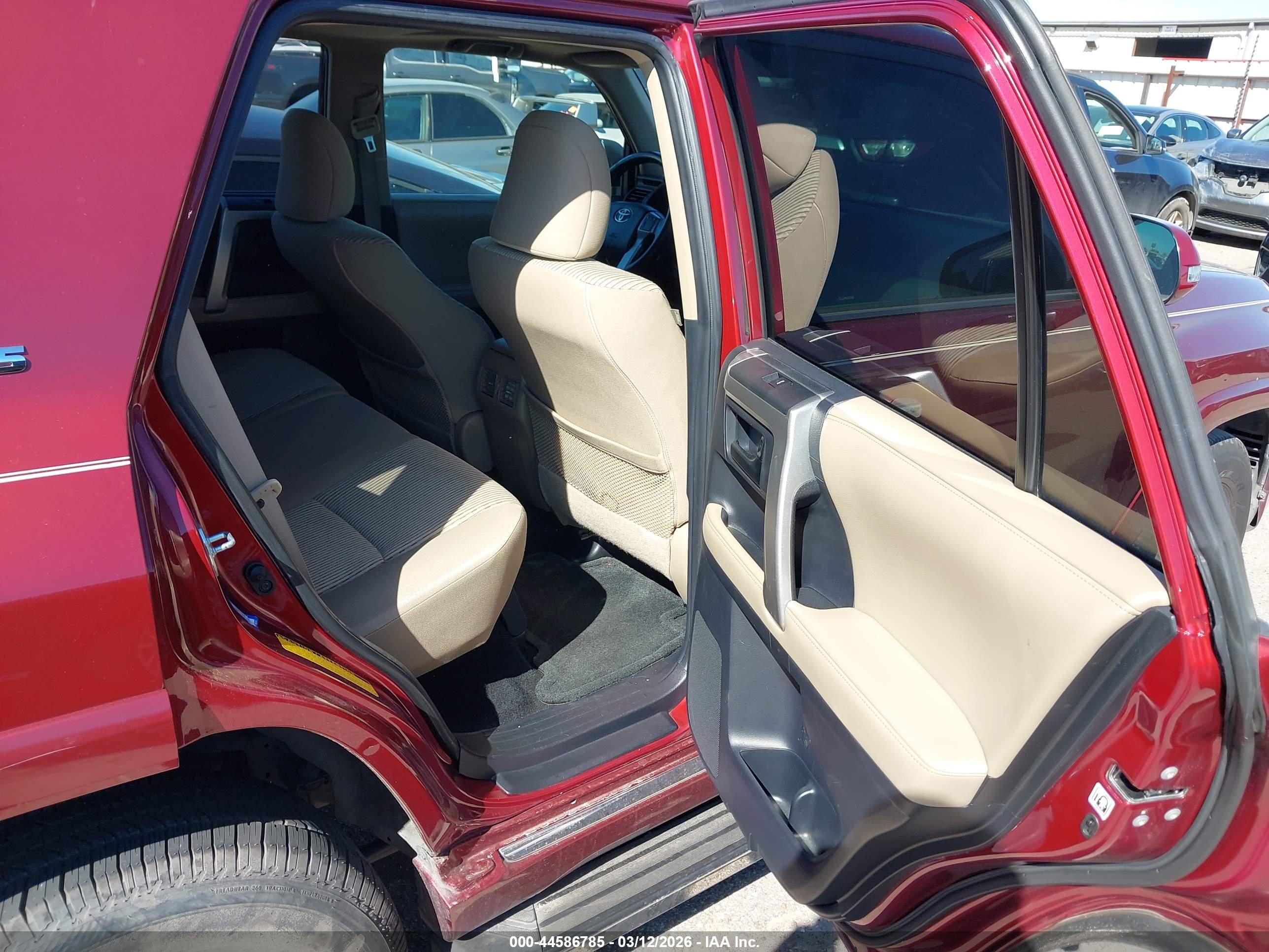 TOYOTA 4RUNNER image 8