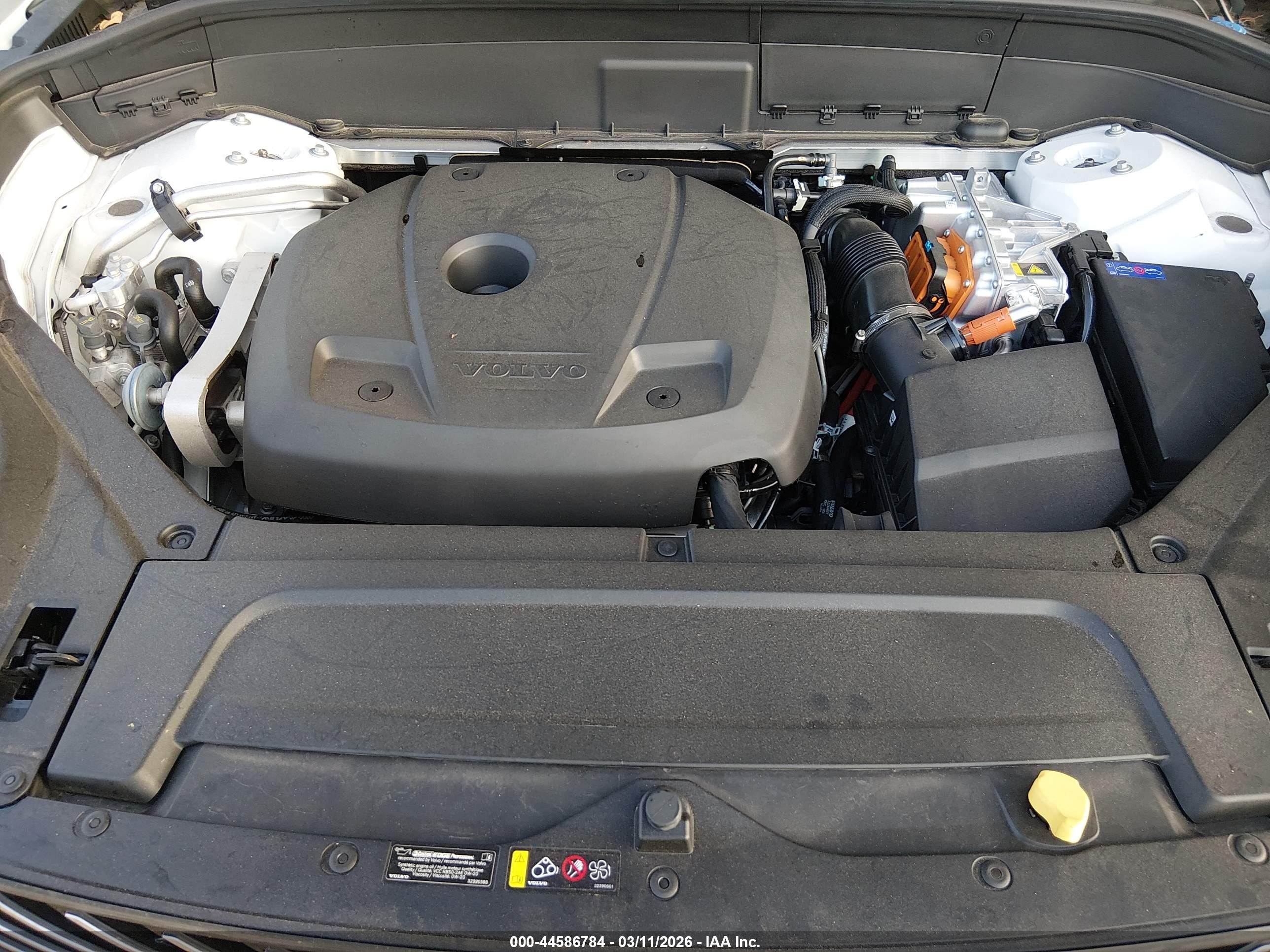 VOLVO XC90 image 10