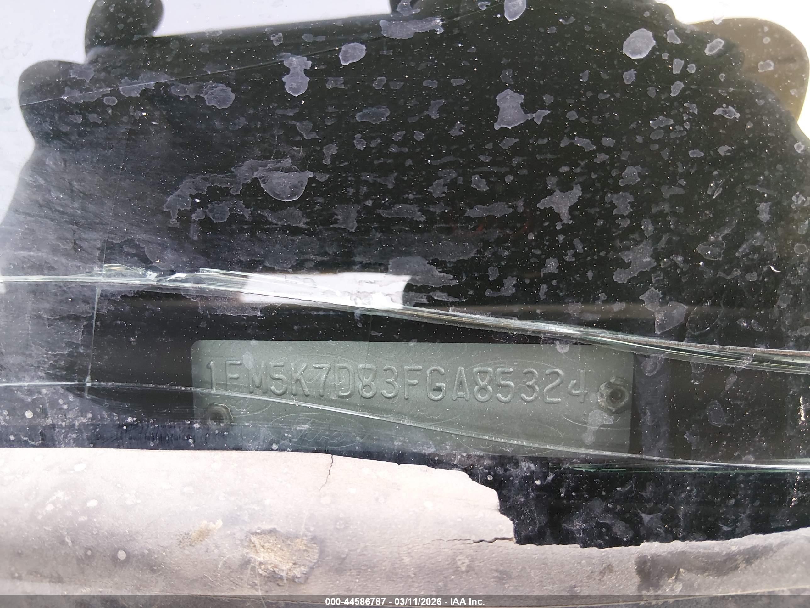 FORD EXPLORER image 9