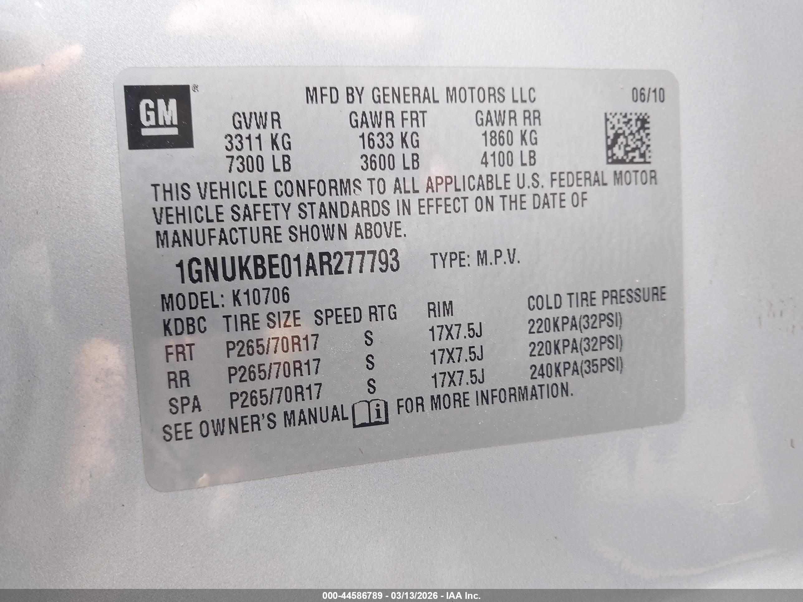 CHEVROLET TAHOE image 9