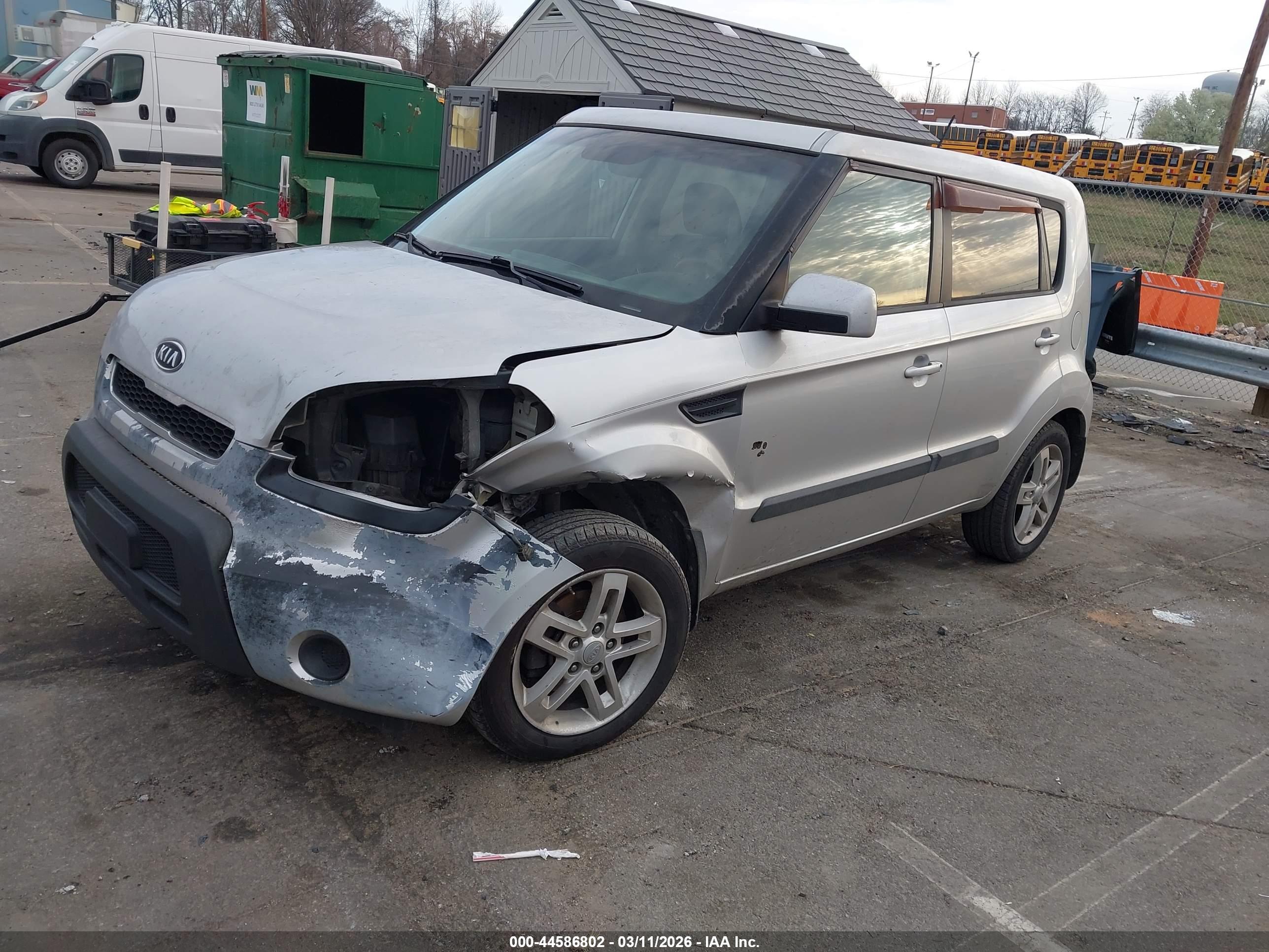 KIA SOUL image 2