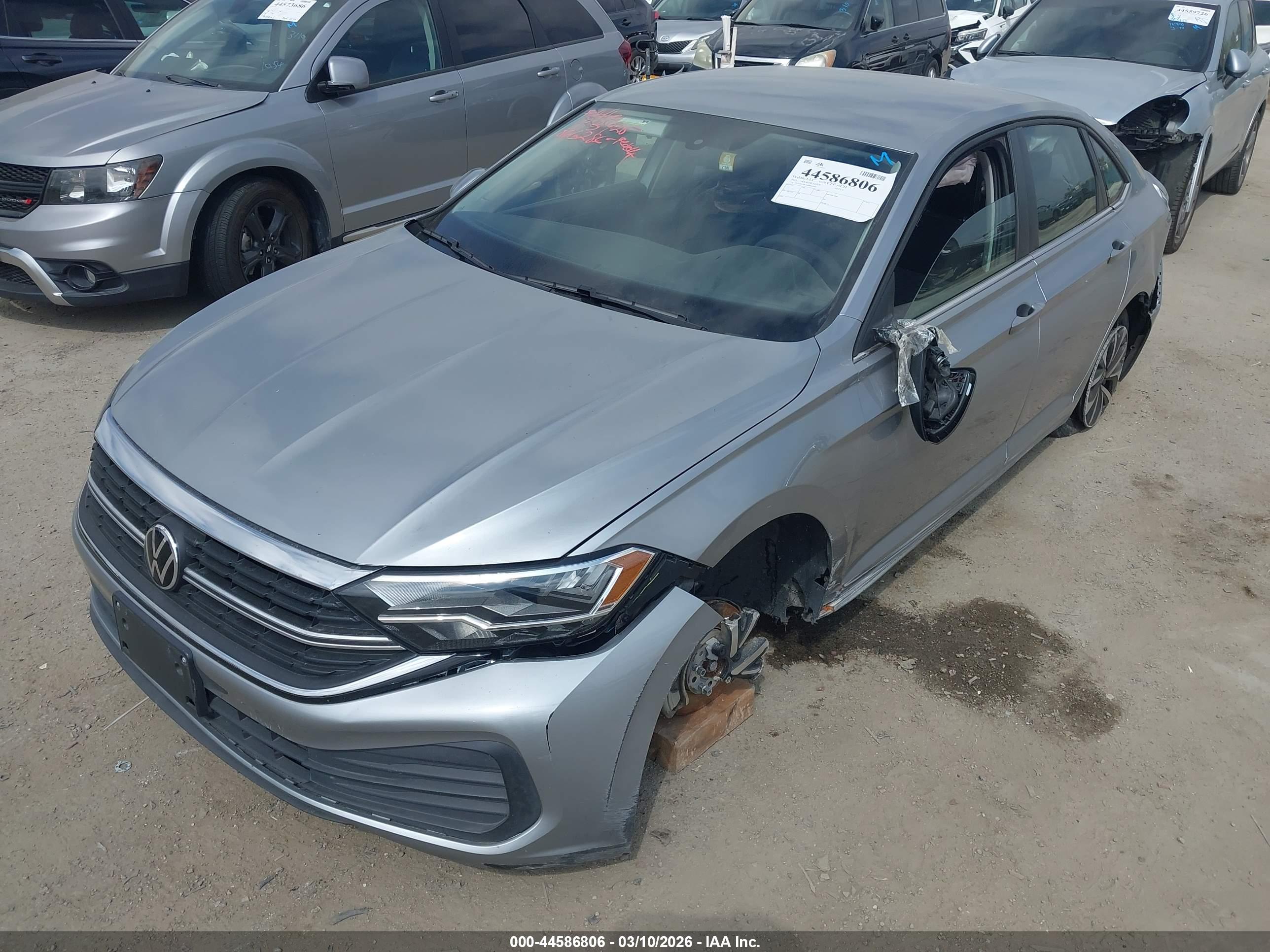 VOLKSWAGEN JETTA image 2