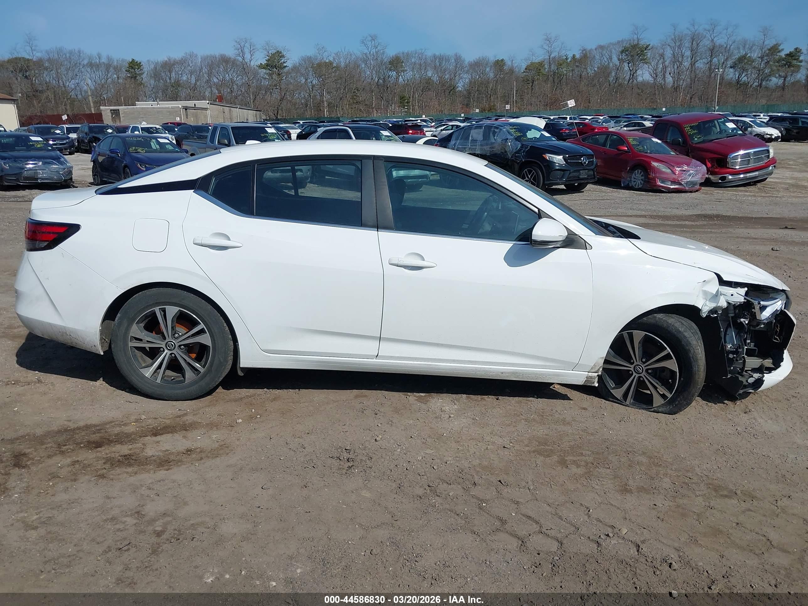 NISSAN SENTRA image 6