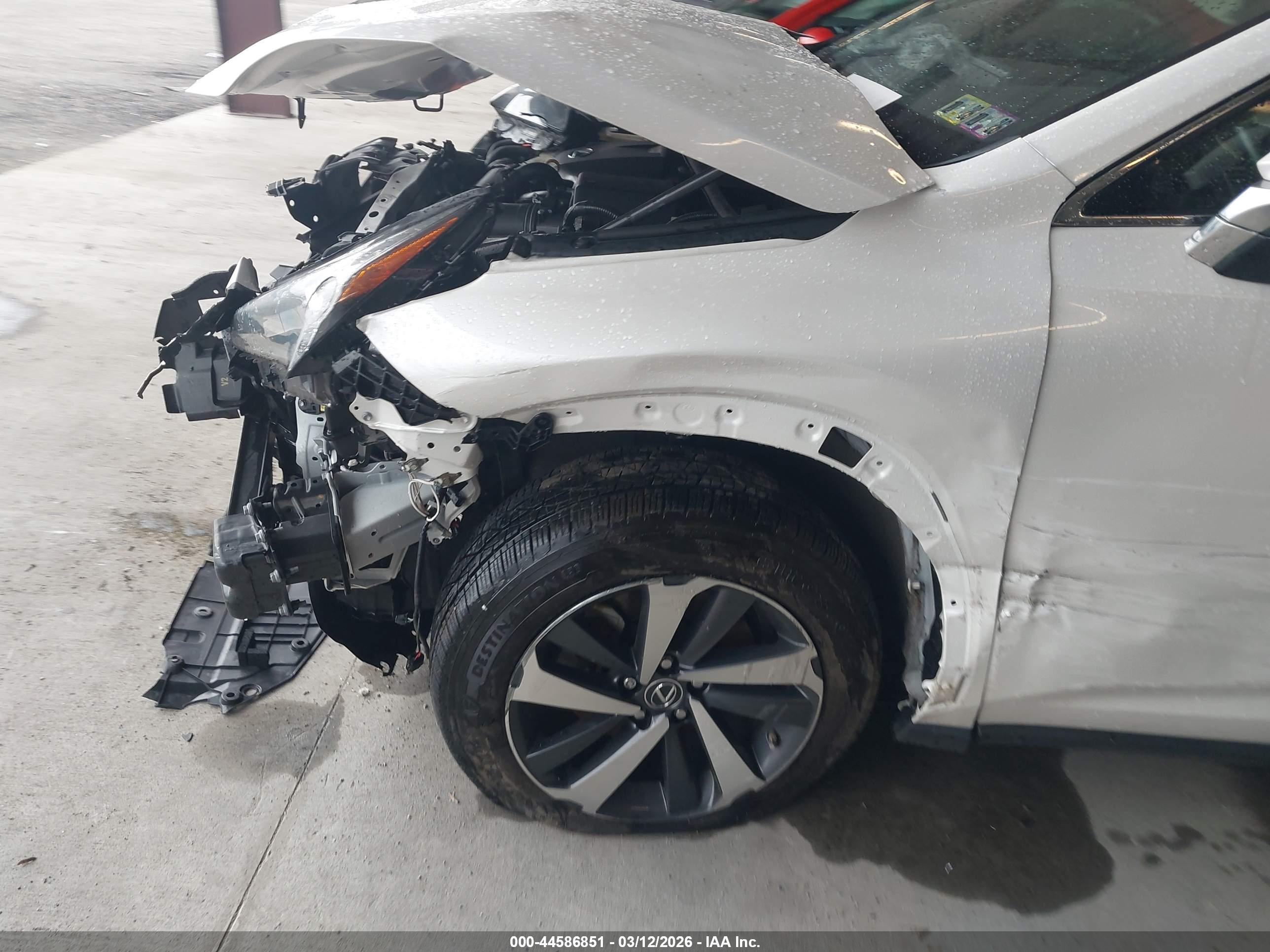LEXUS NX image 6