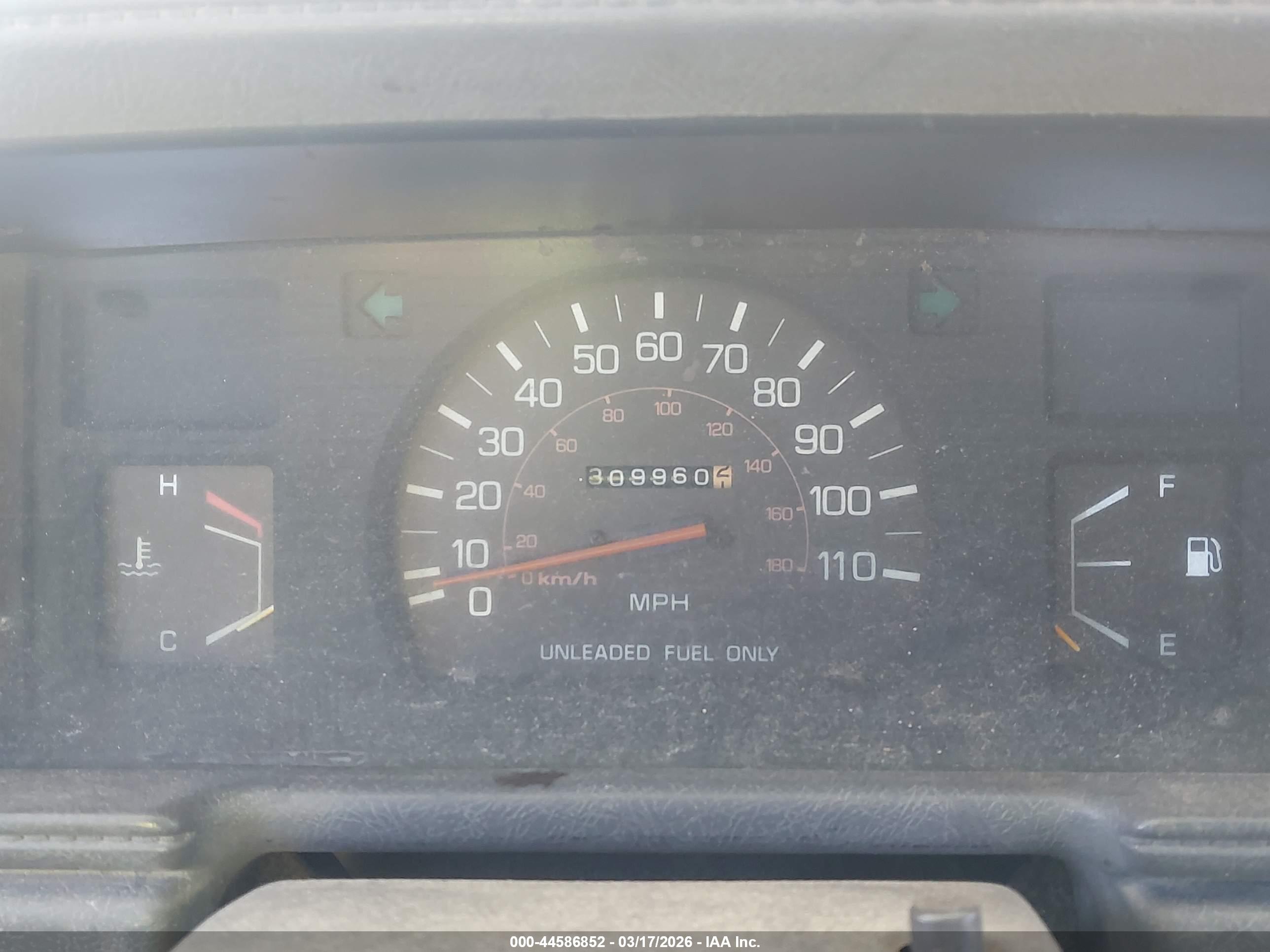 TOYOTA PICKUP image 7