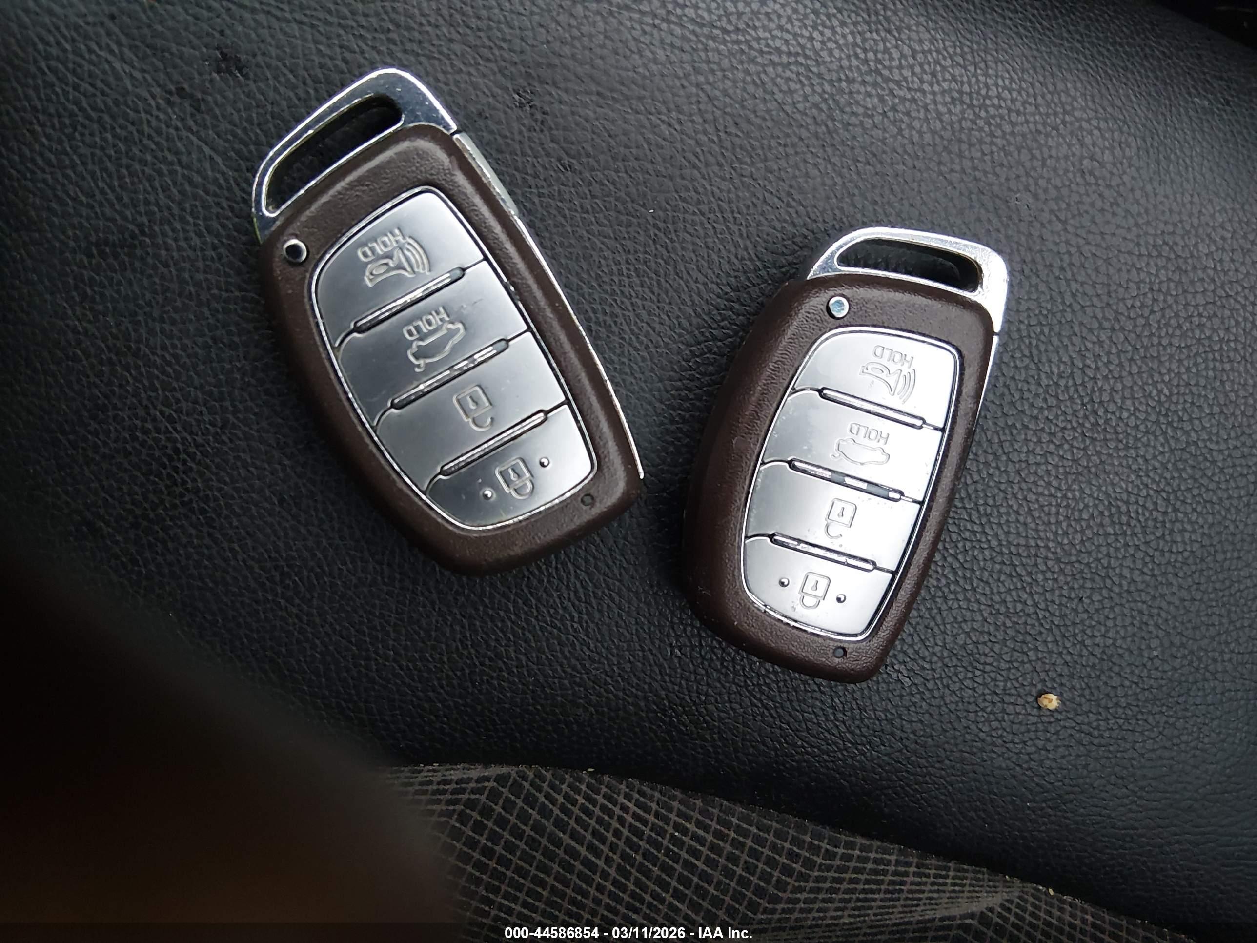 HYUNDAI SONATA image 11