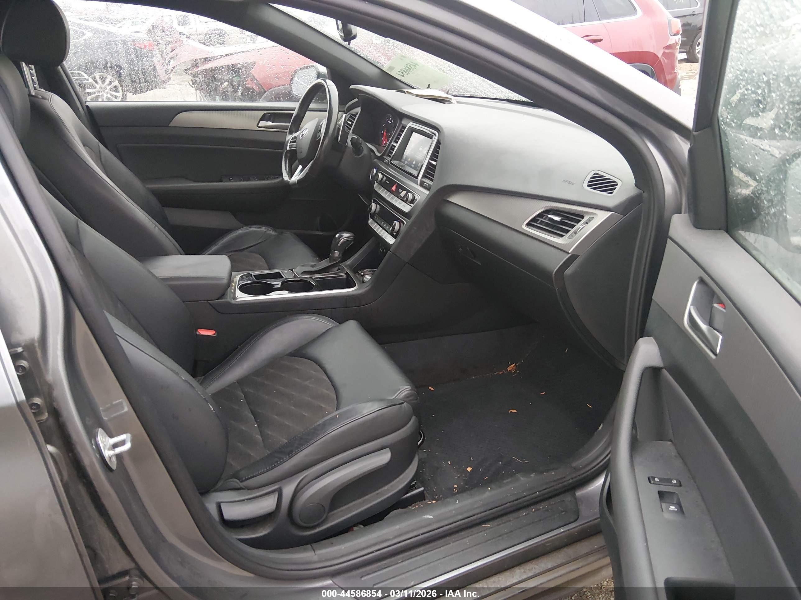 HYUNDAI SONATA image 5