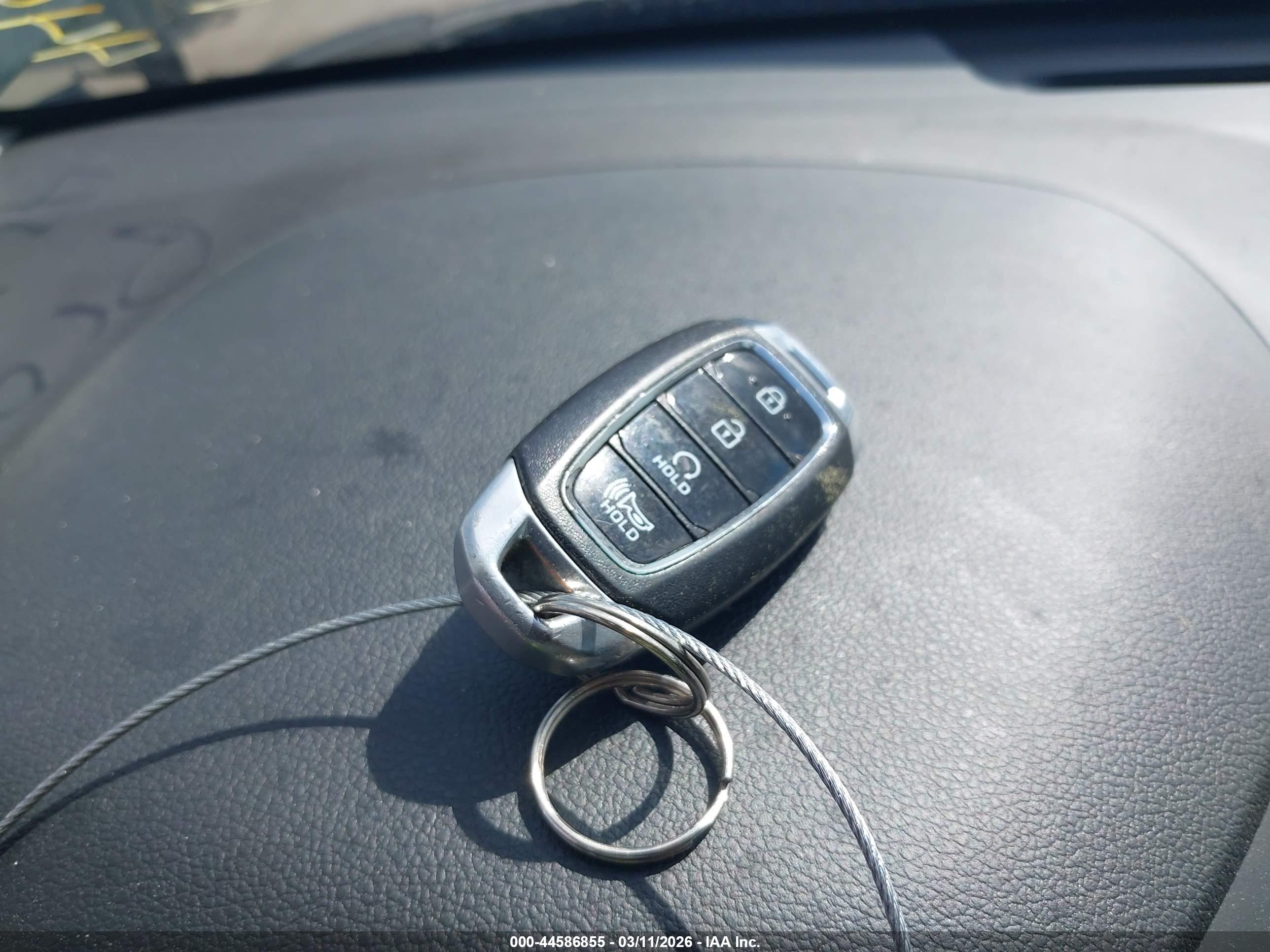 HYUNDAI KONA image 11