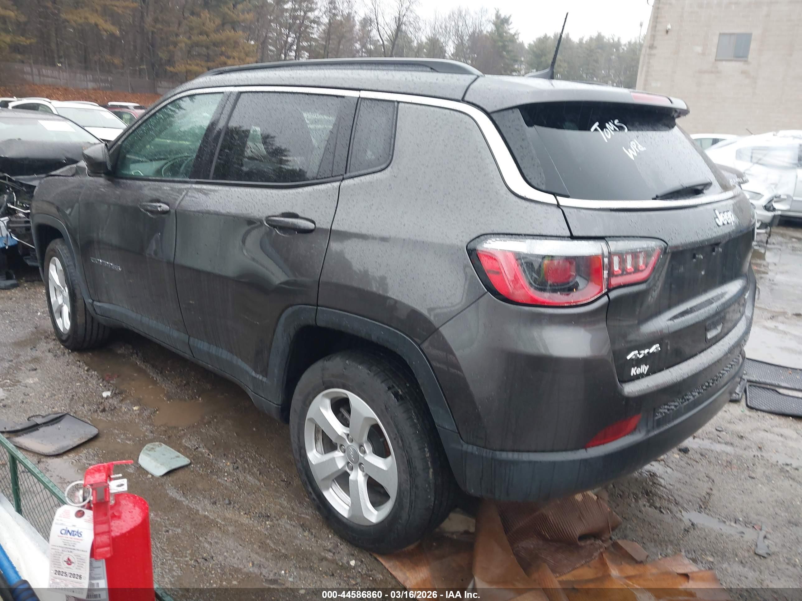 JEEP COMPASS image 3