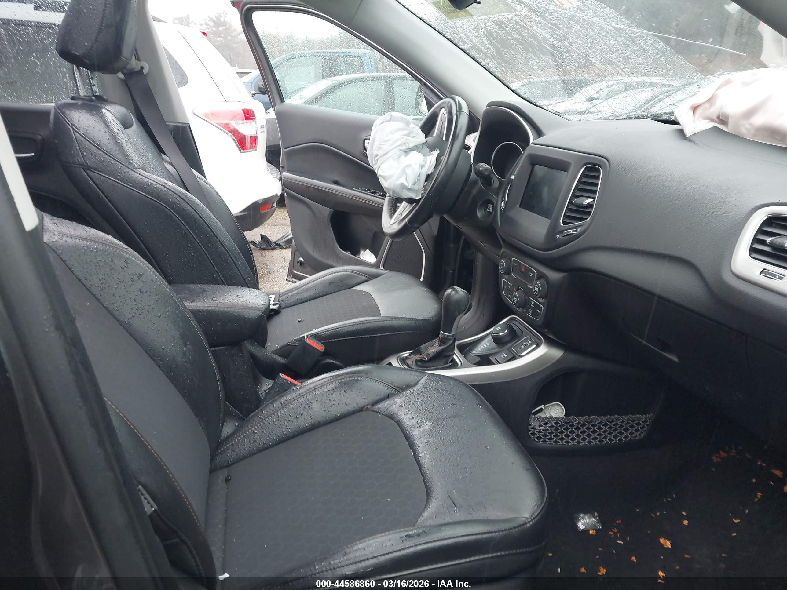 JEEP COMPASS image 5