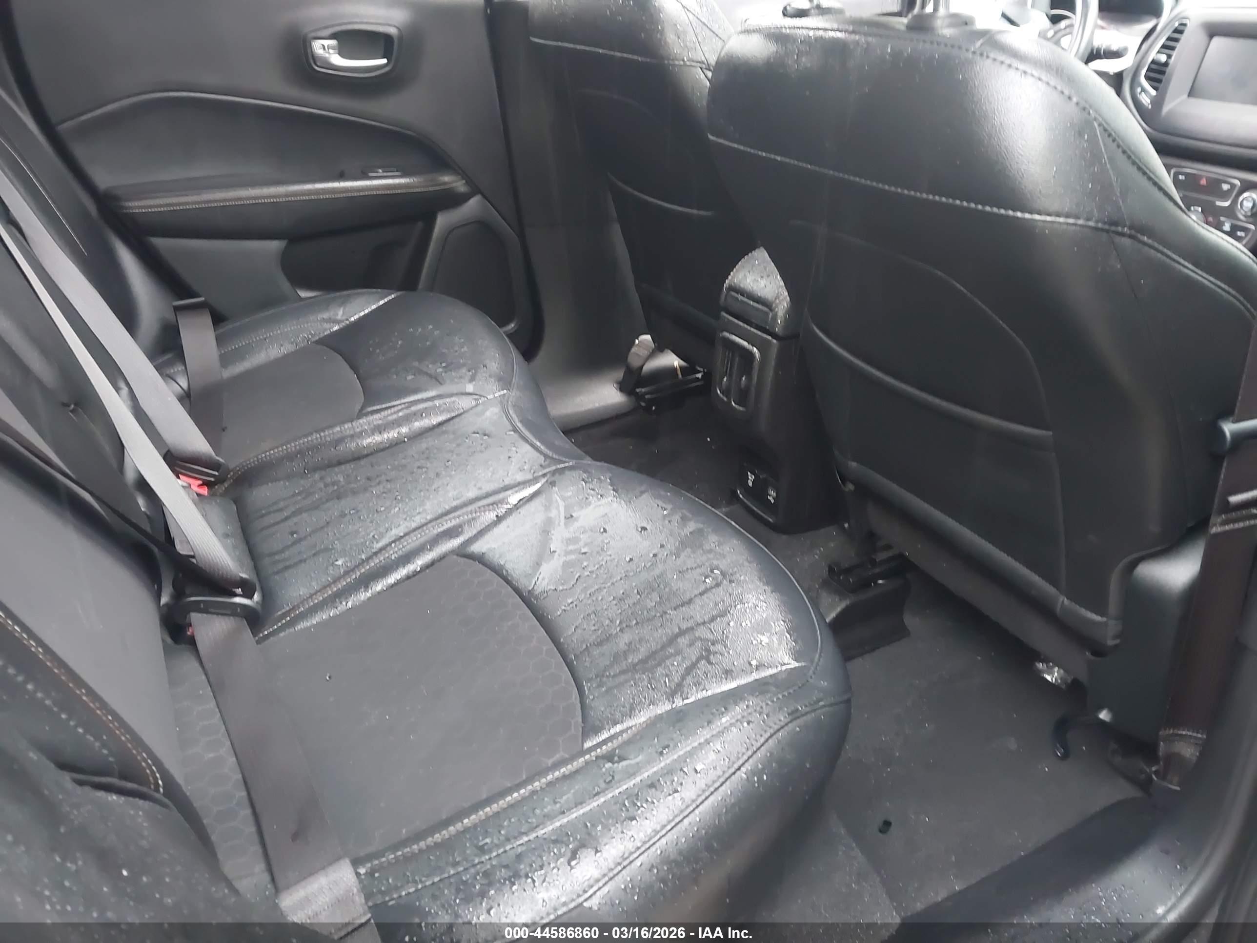 JEEP COMPASS image 8