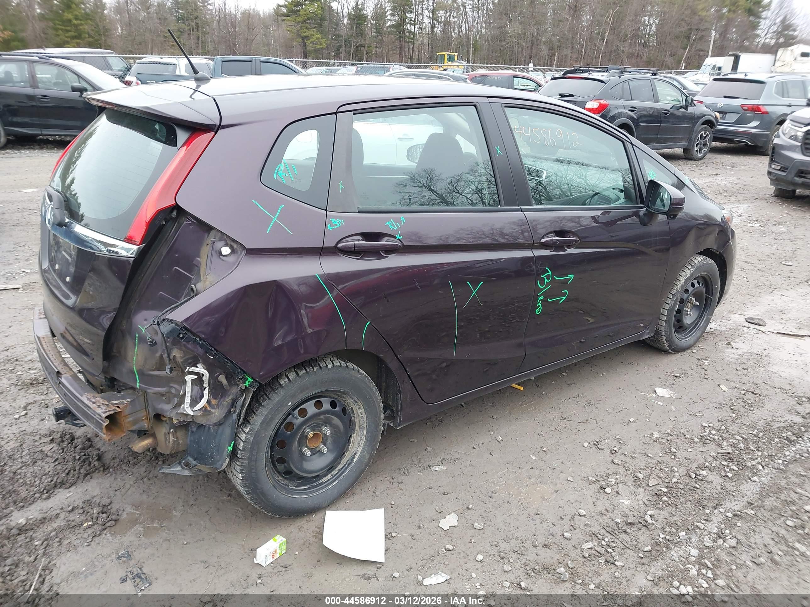 HONDA FIT image 4