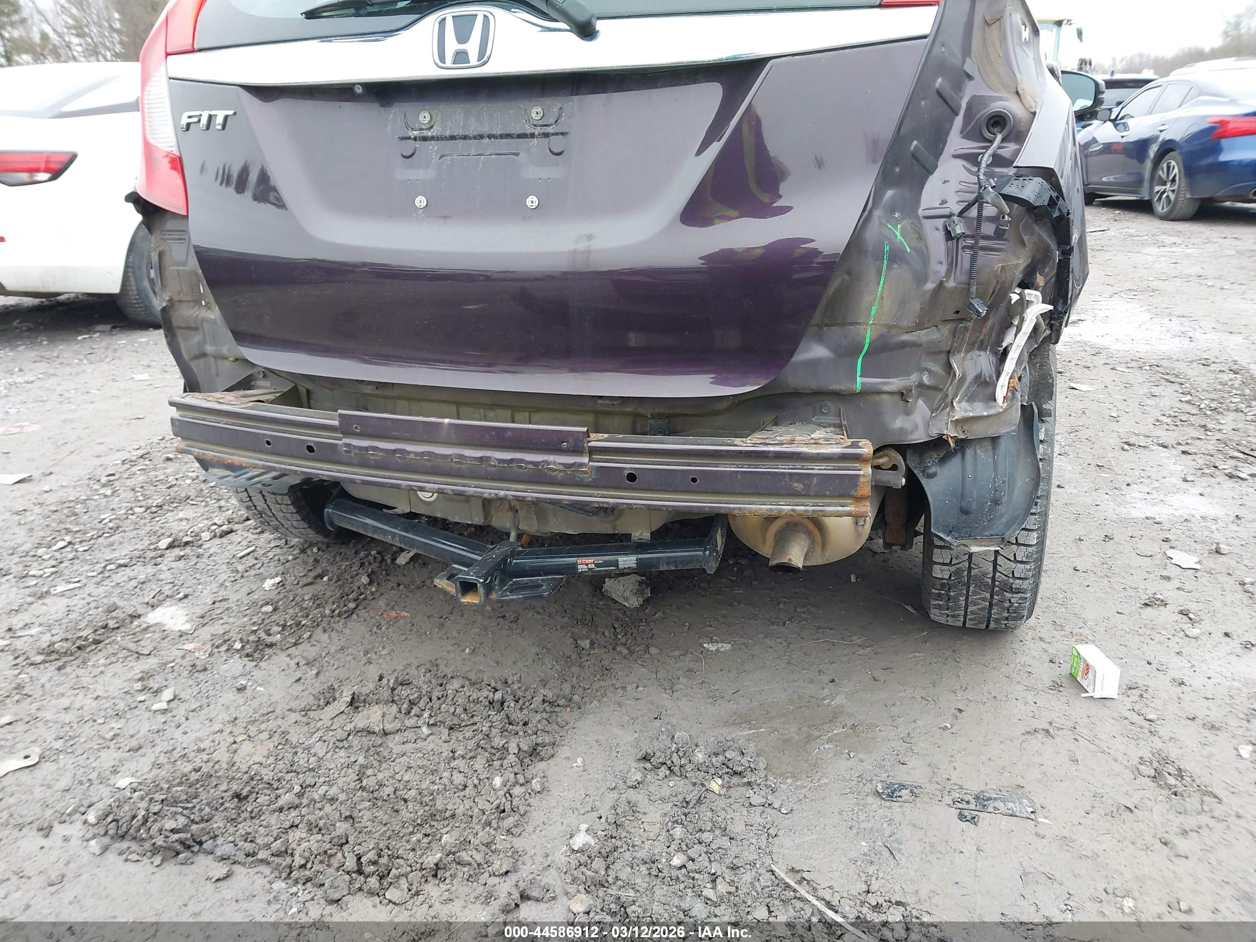 HONDA FIT image 6