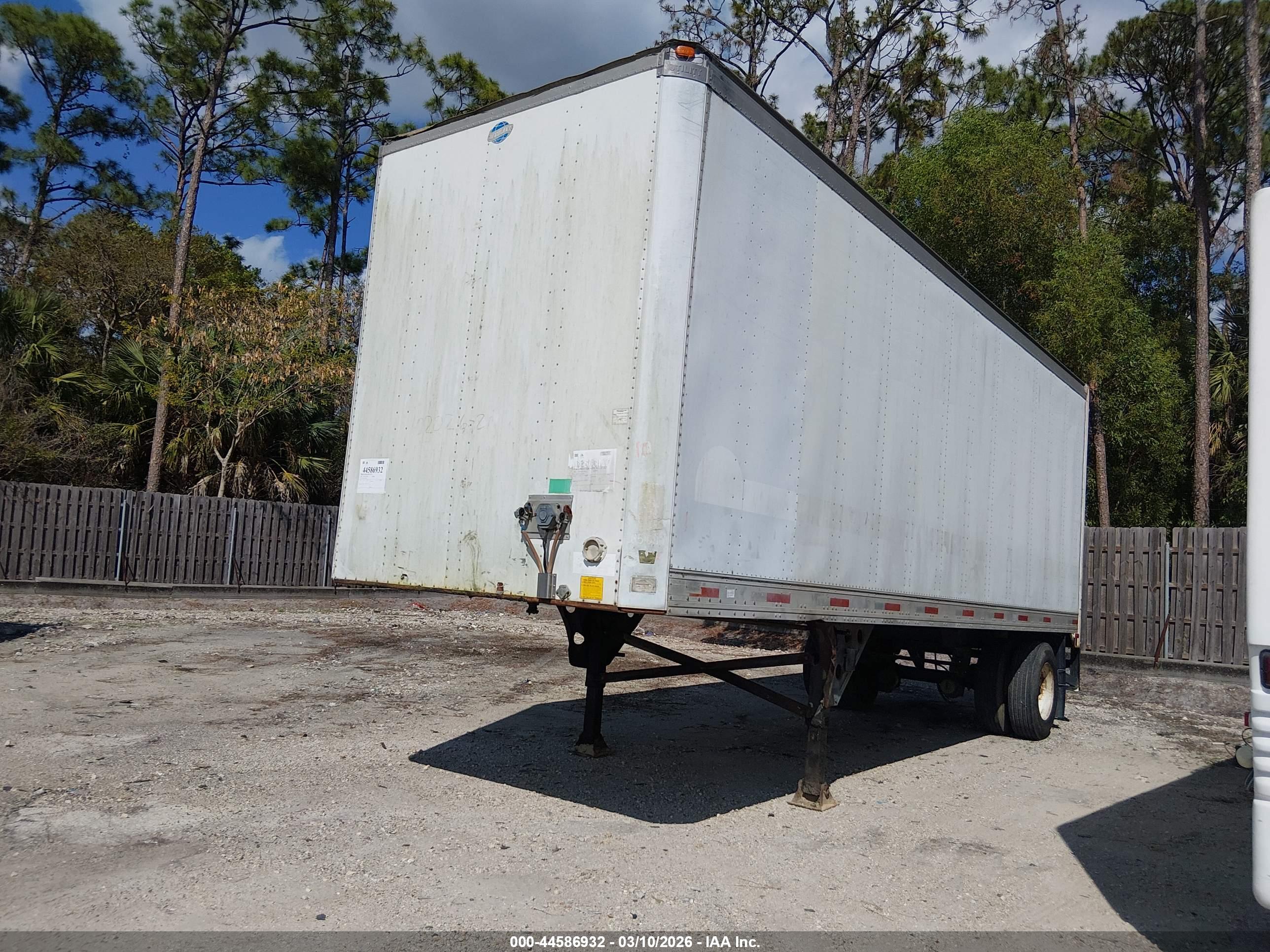UTILITY TRAILER image 2