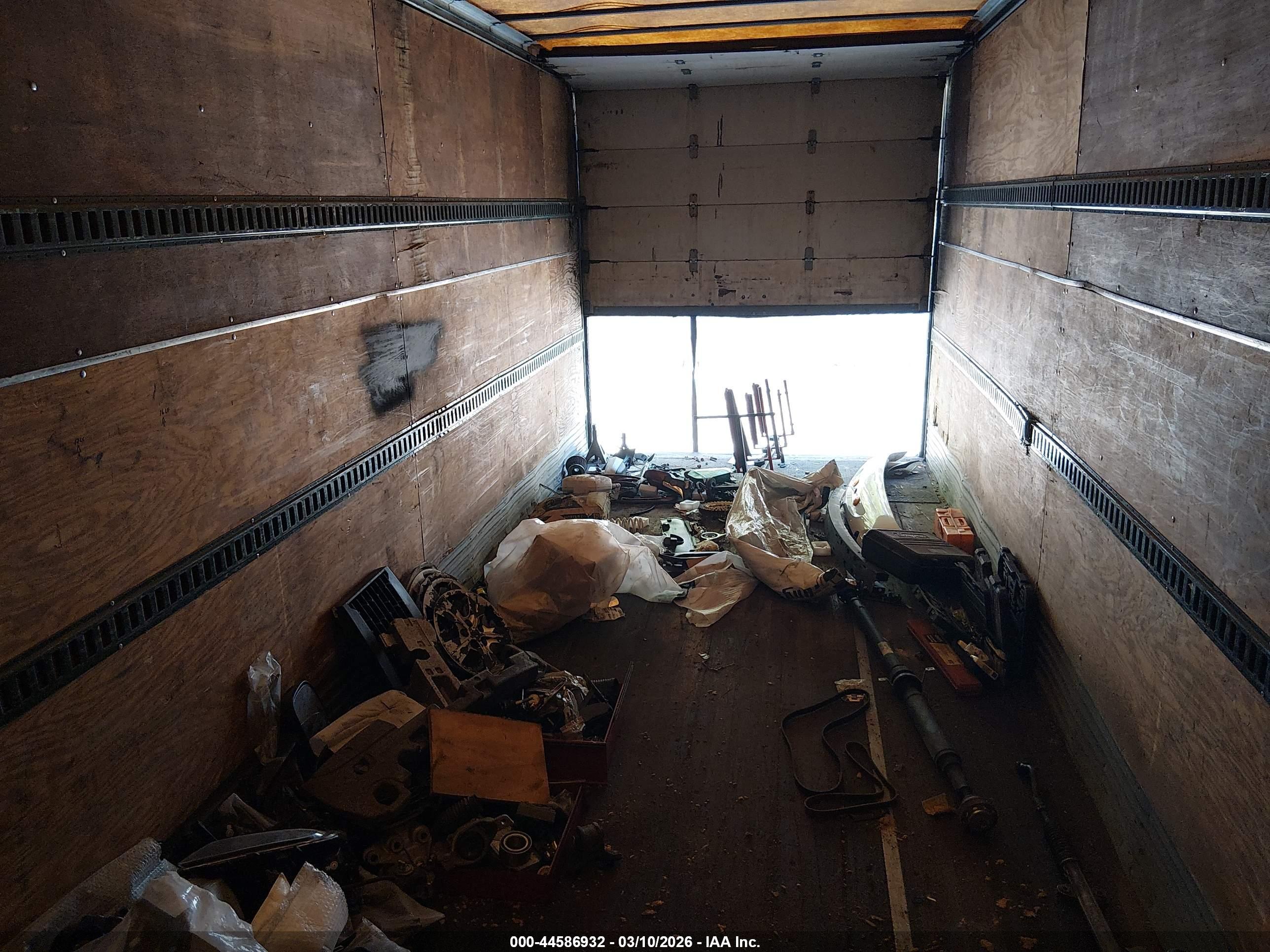 UTILITY TRAILER image 5