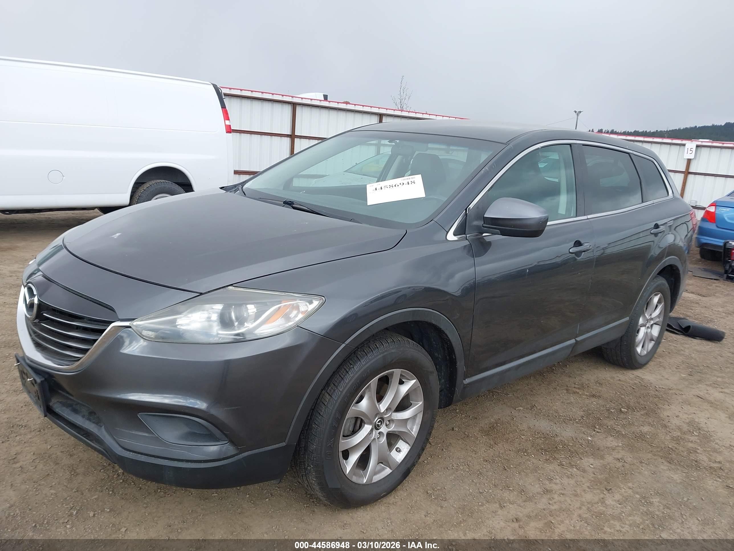 MAZDA CX-9 image 2