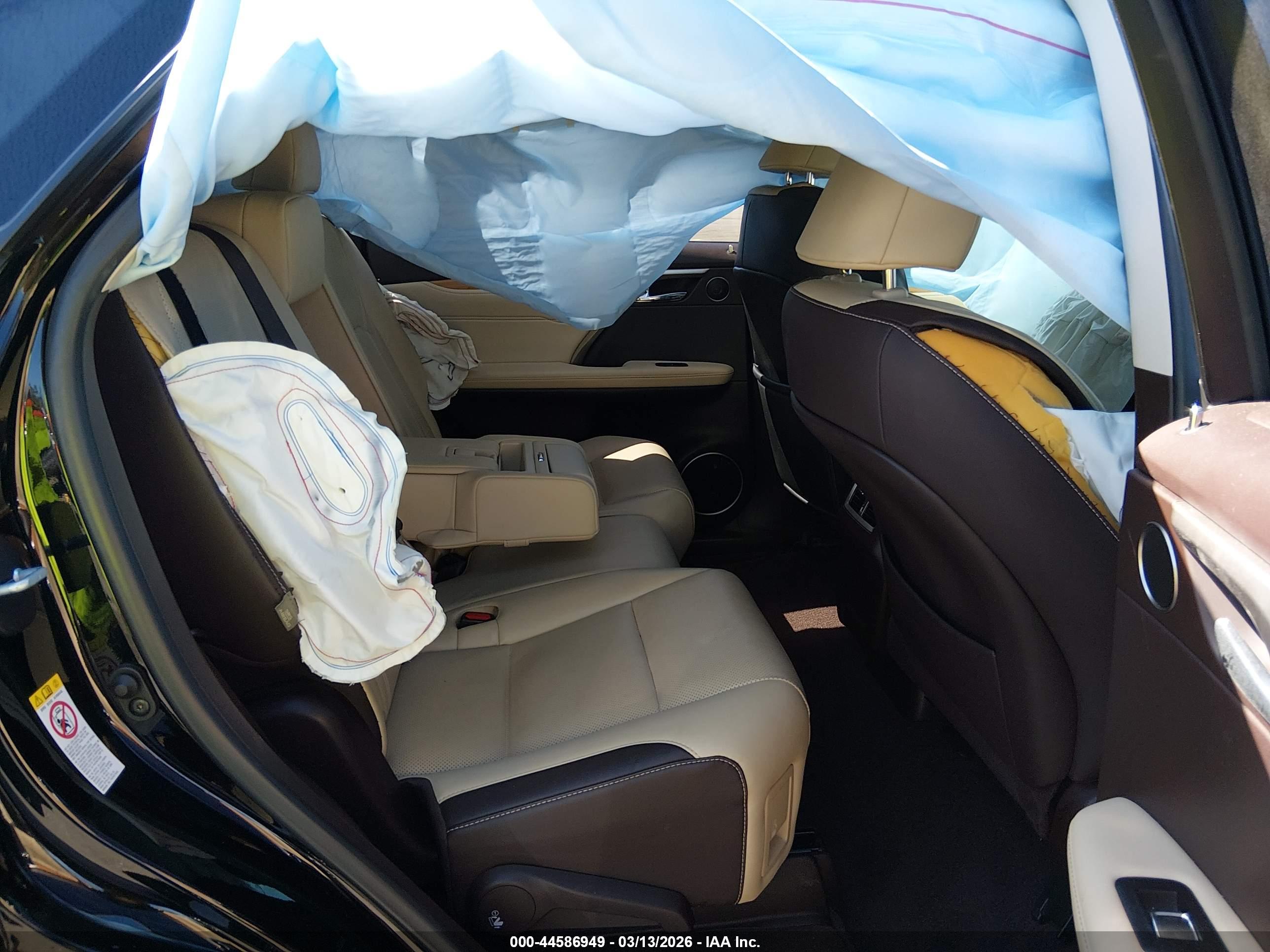 LEXUS RX image 8
