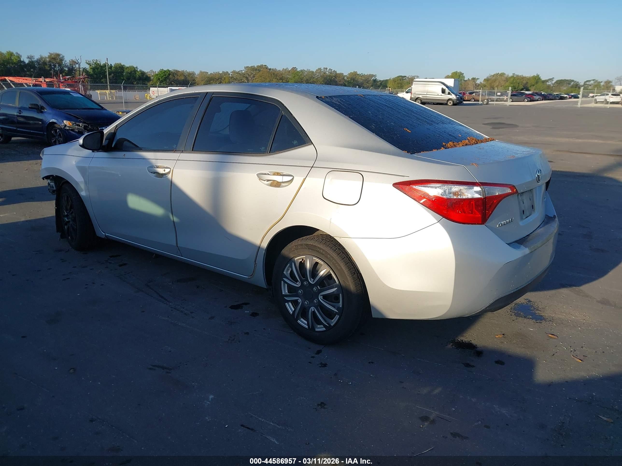 TOYOTA COROLLA image 3