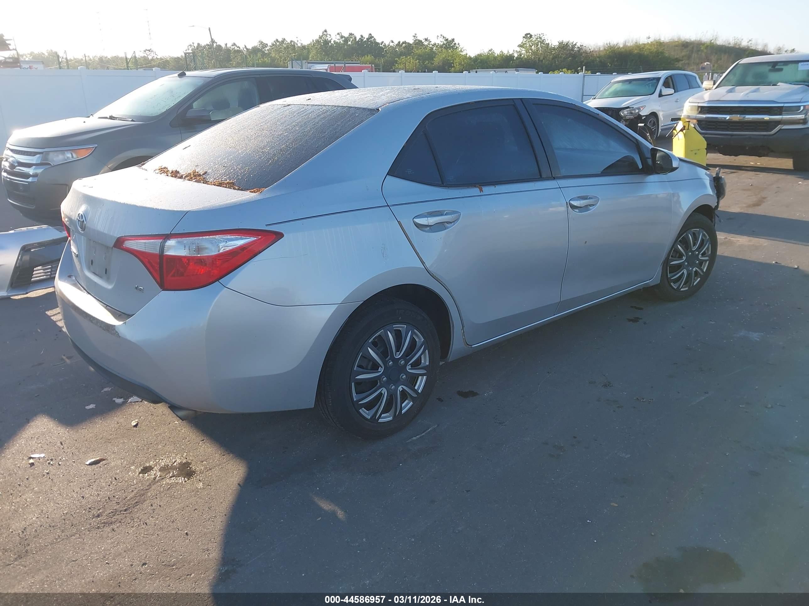 TOYOTA COROLLA image 4