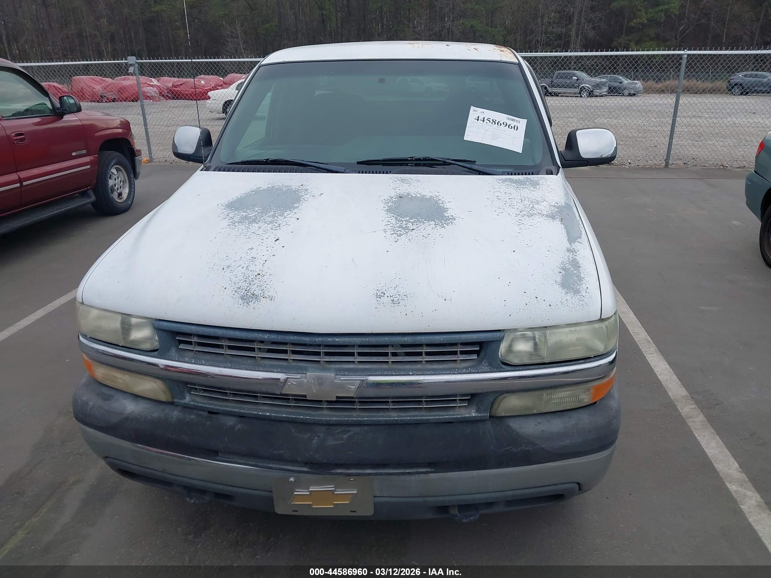 CHEVROLET SILVERADO image 6