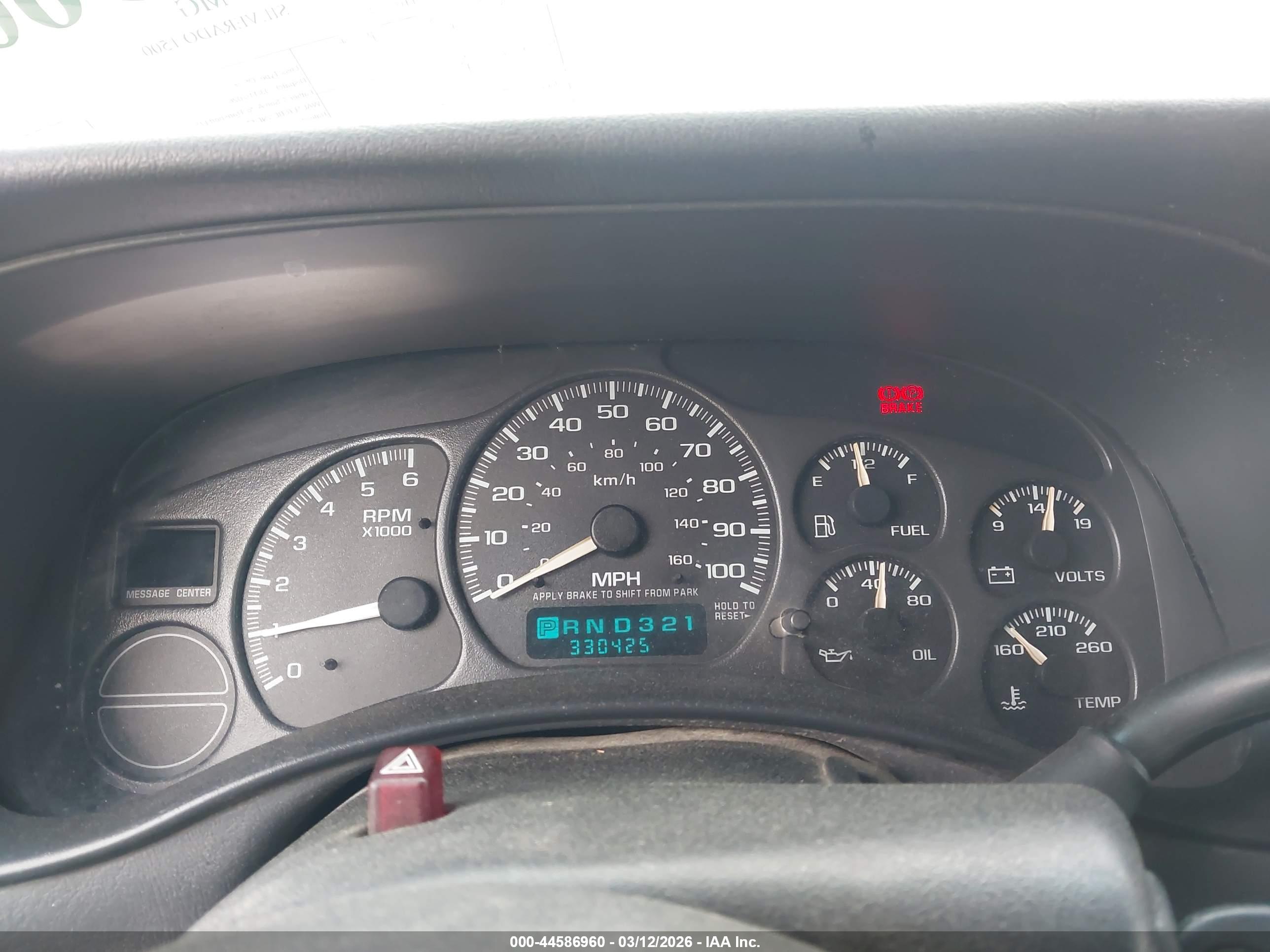 CHEVROLET SILVERADO image 7