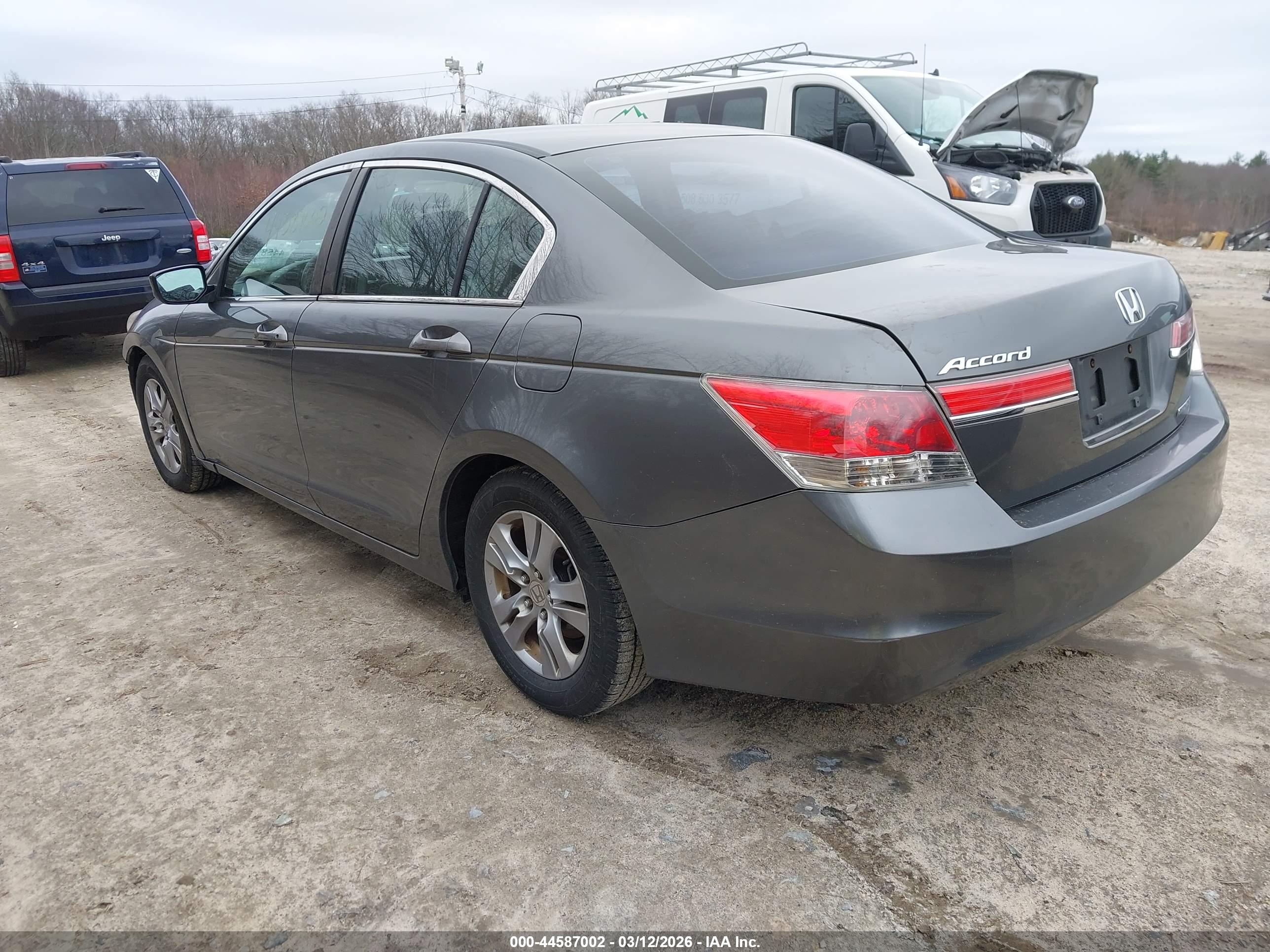 HONDA ACCORD image 3