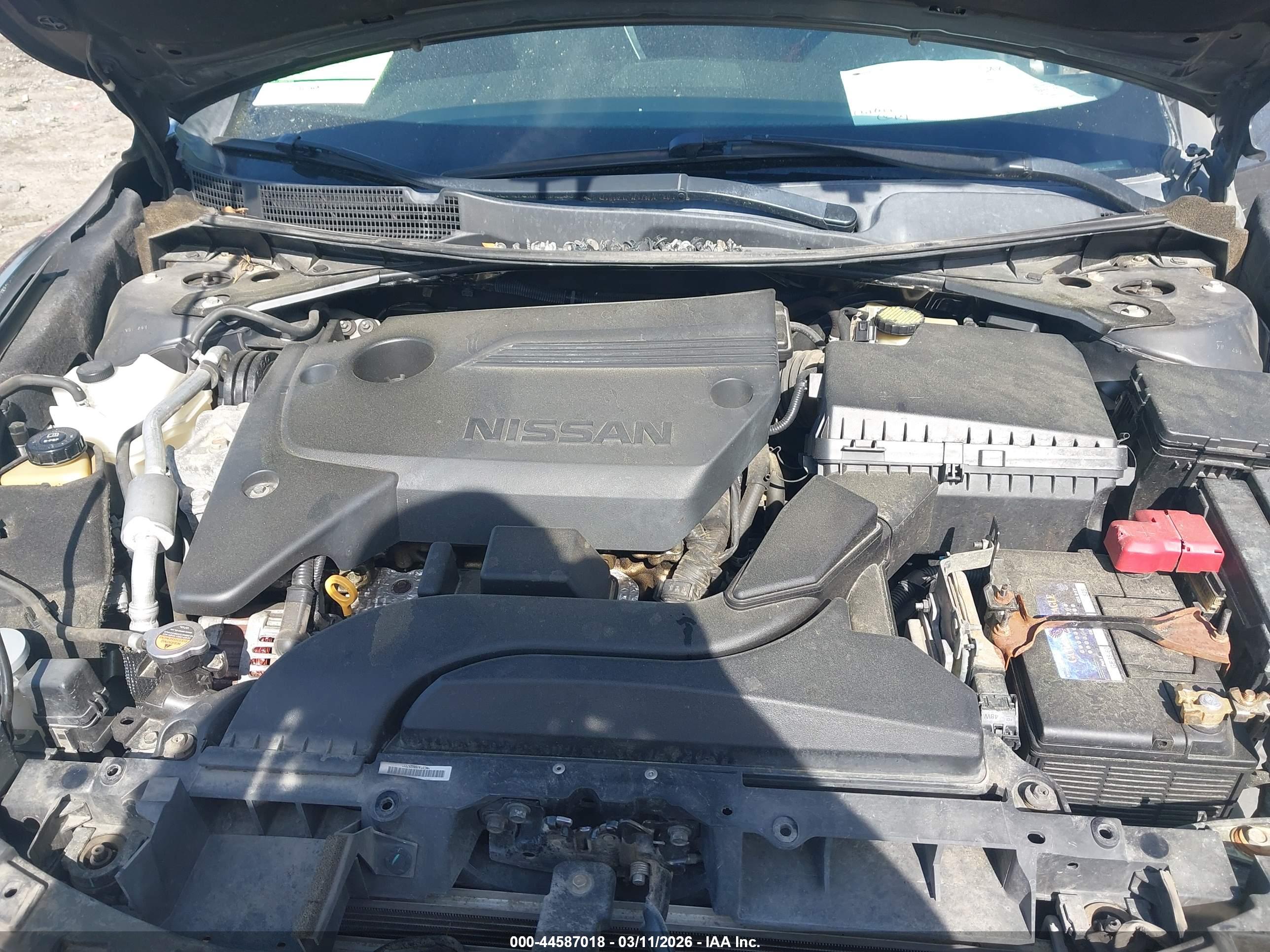 NISSAN ALTIMA image 10