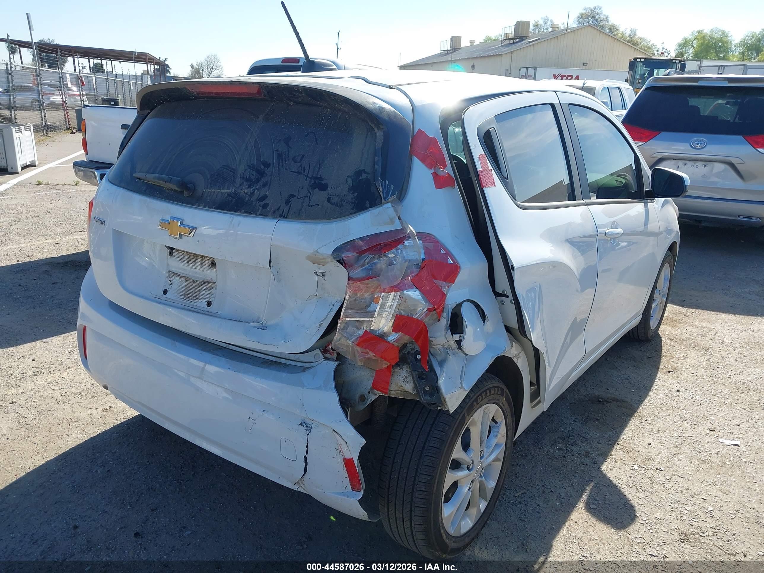 CHEVROLET SPARK image 4