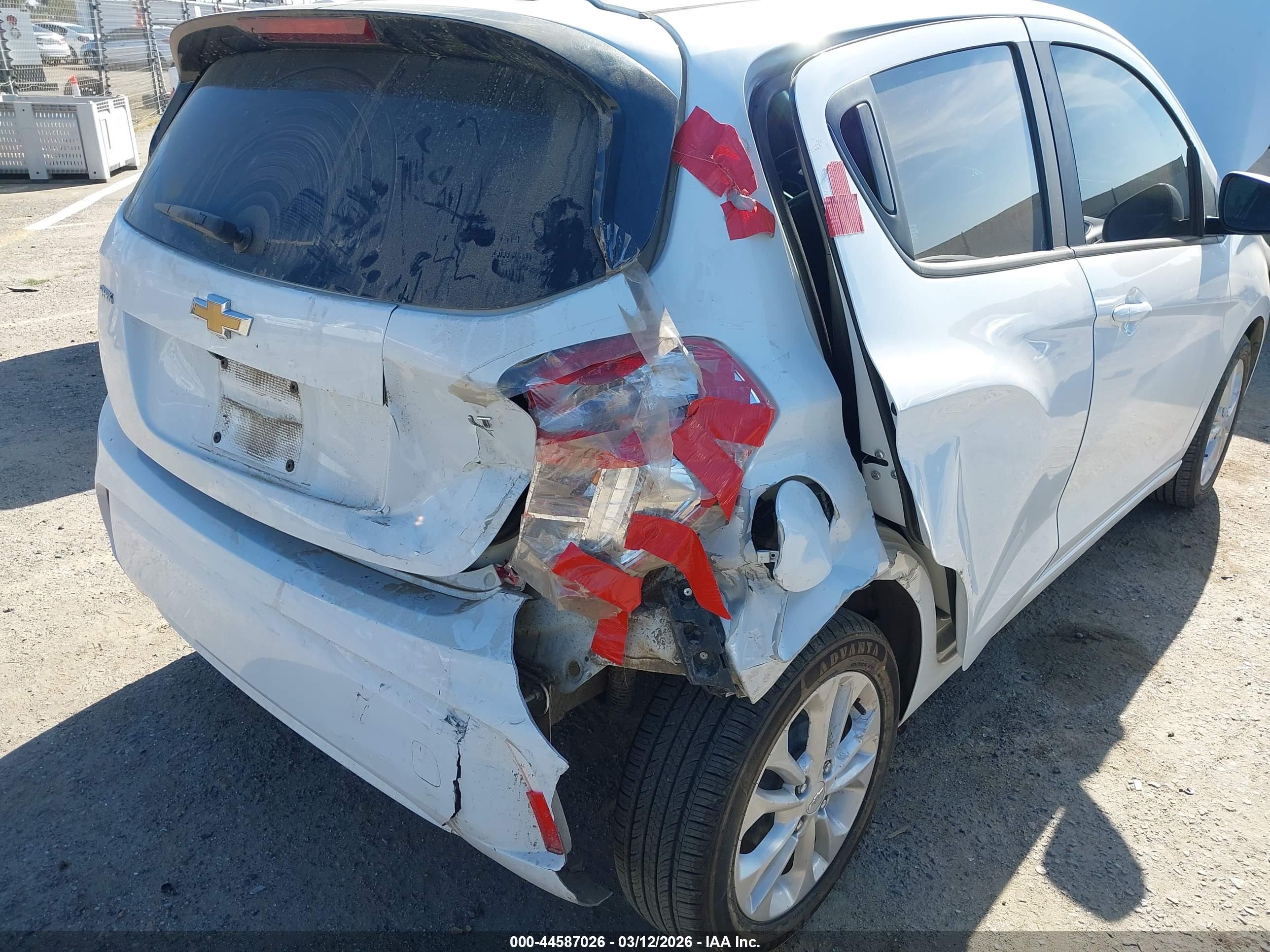 CHEVROLET SPARK image 6