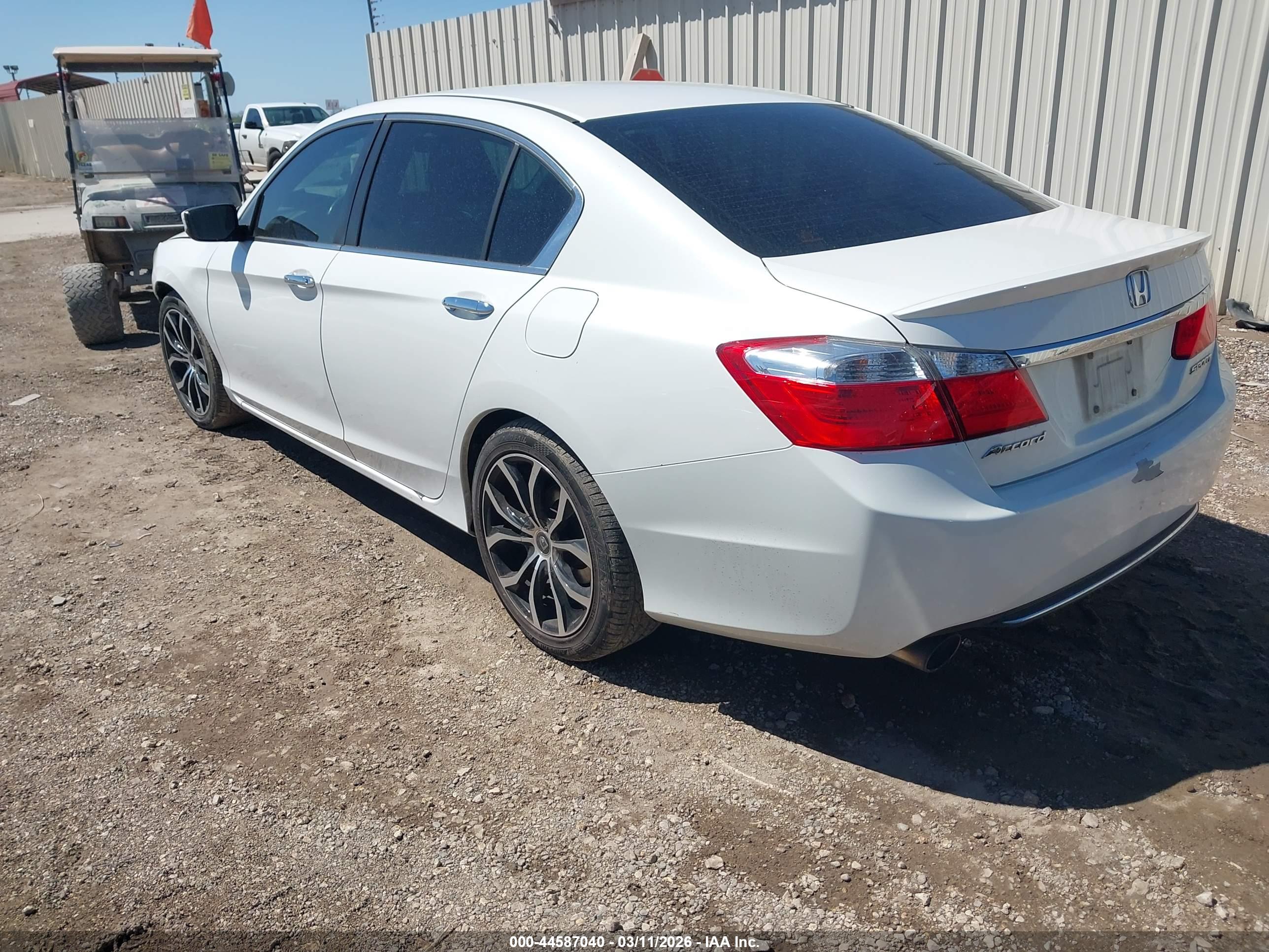 HONDA ACCORD image 3