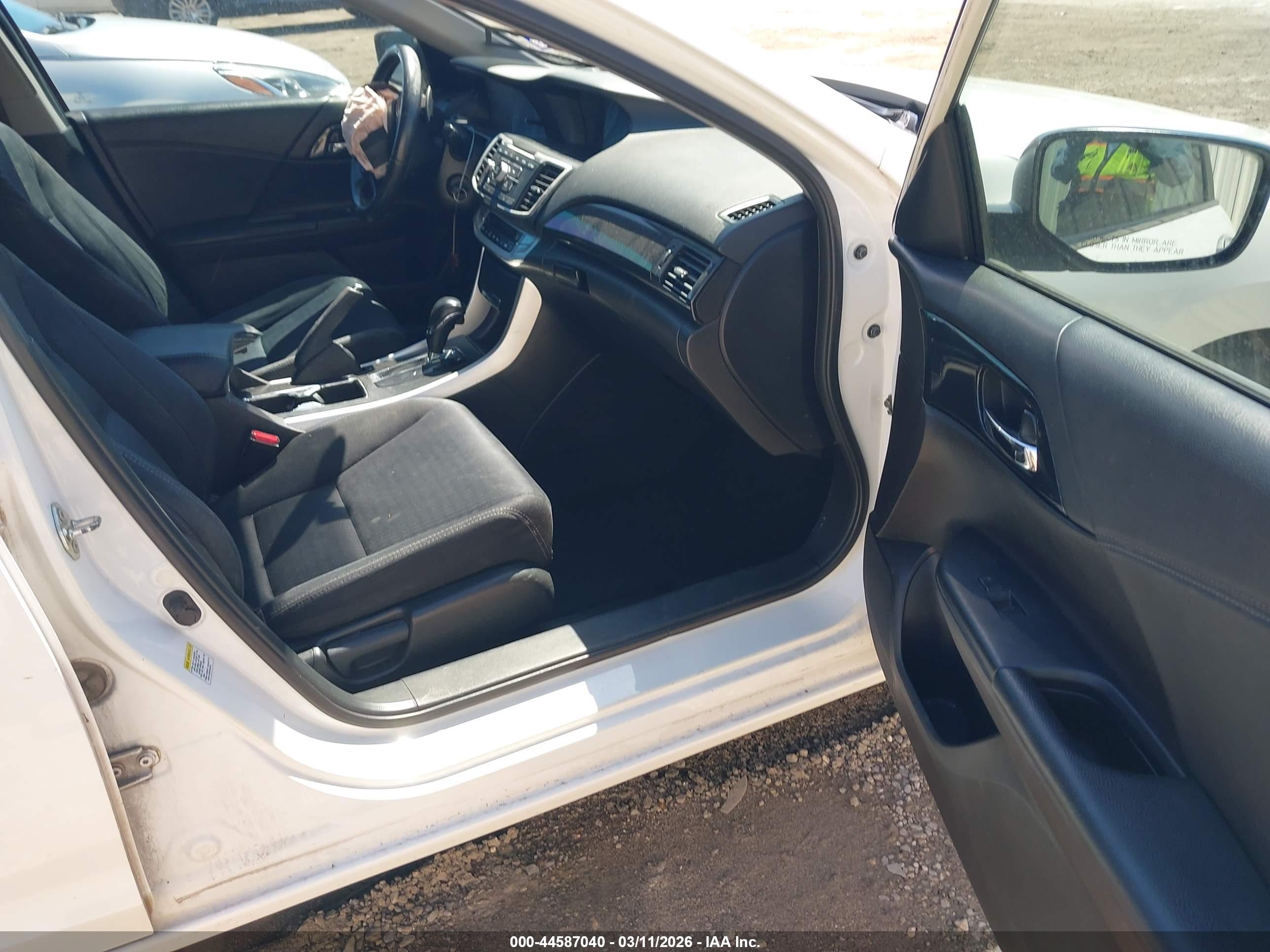 HONDA ACCORD image 5