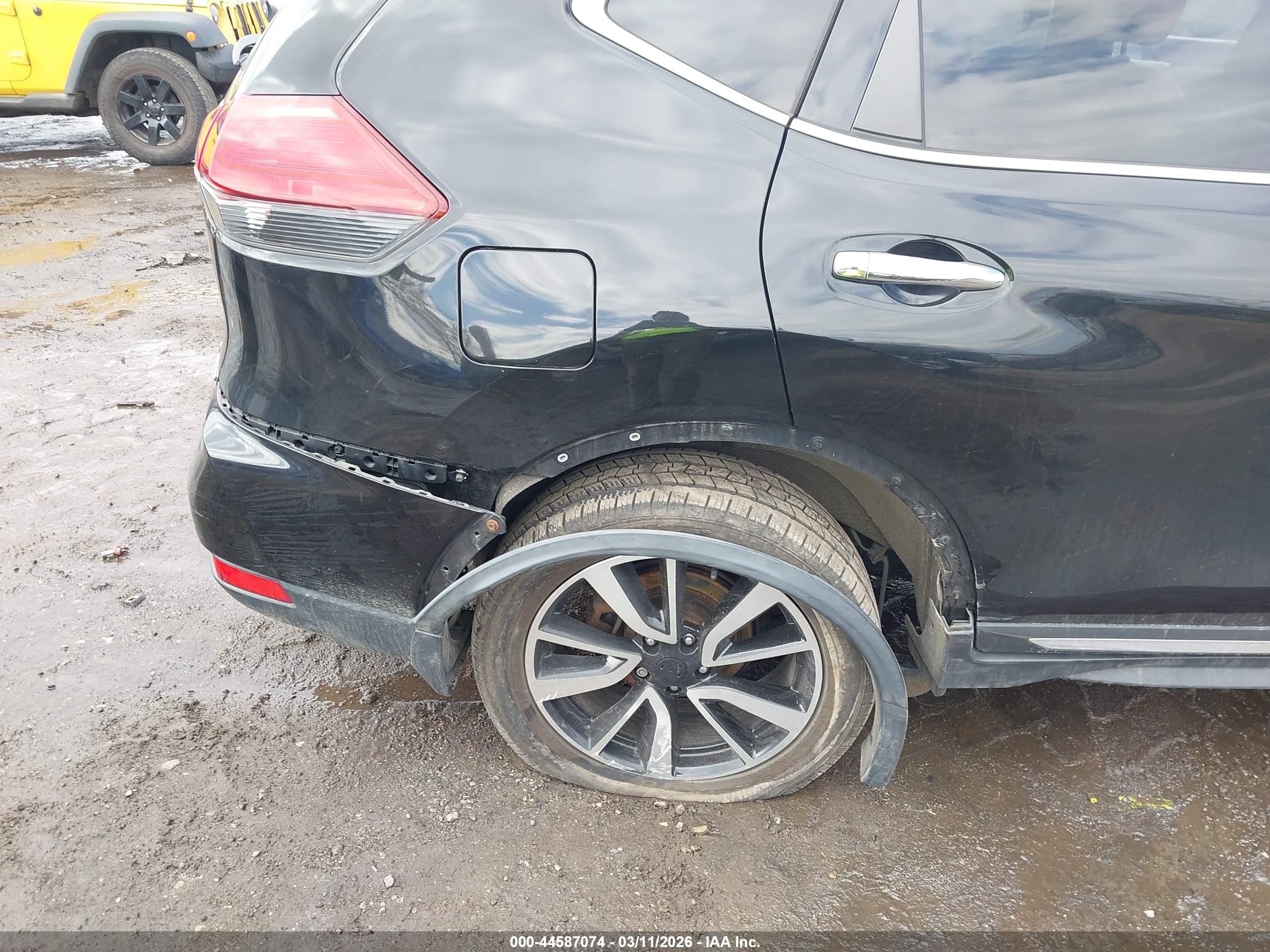 NISSAN ROGUE image 6